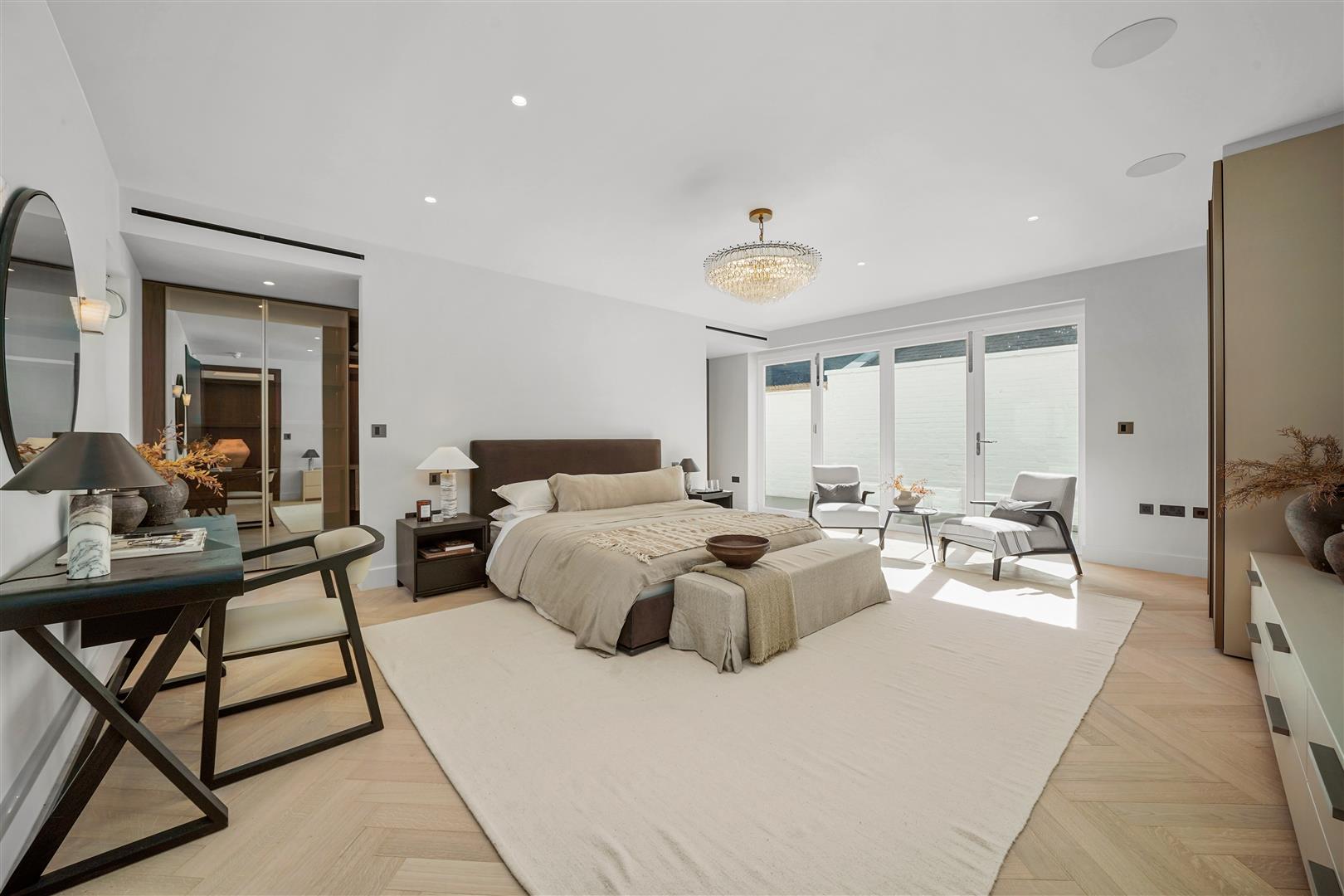 6 bed flat for sale in Princes Gate Mews, London  - Property Image 39