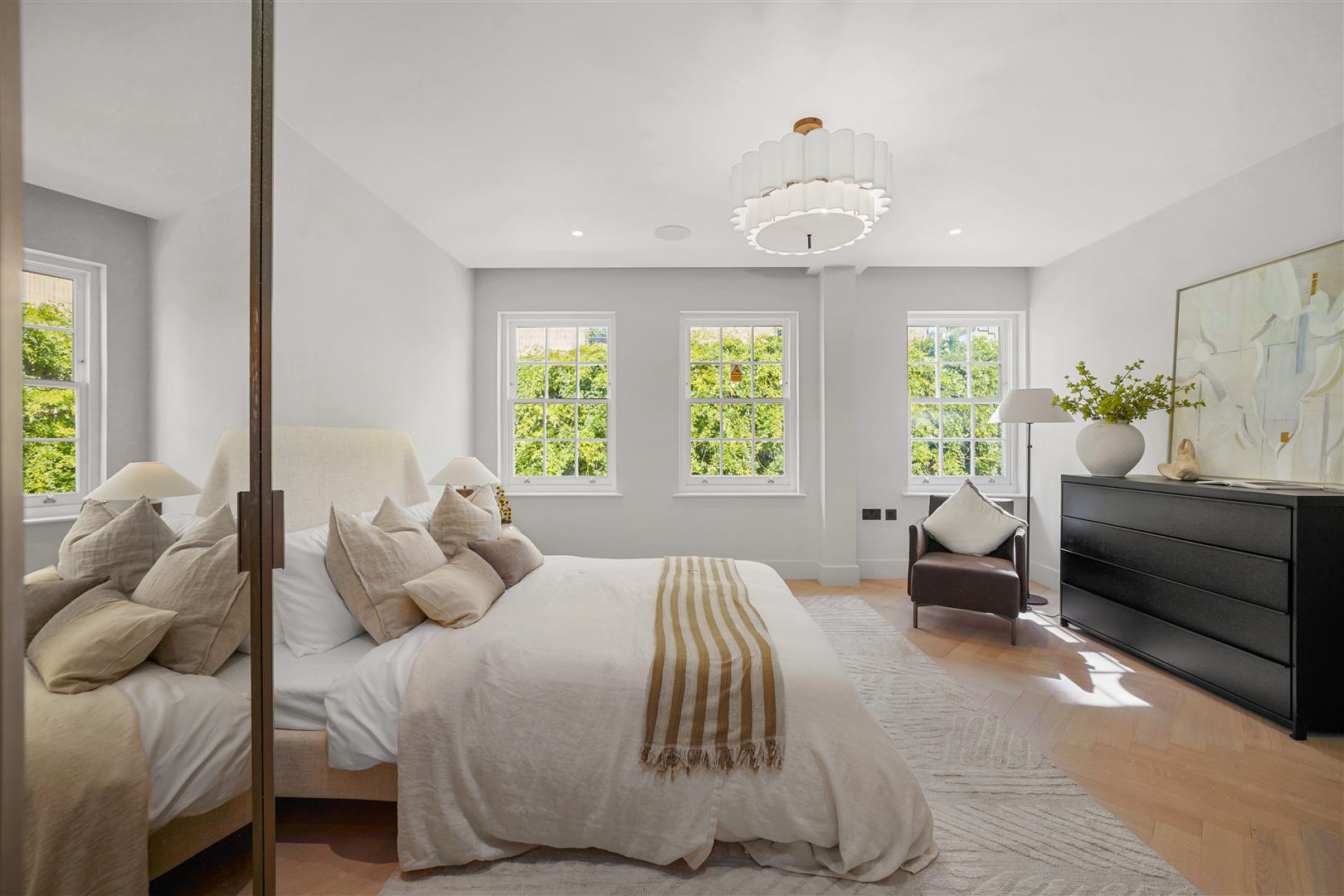 6 bed flat for sale in Princes Gate Mews, London  - Property Image 35