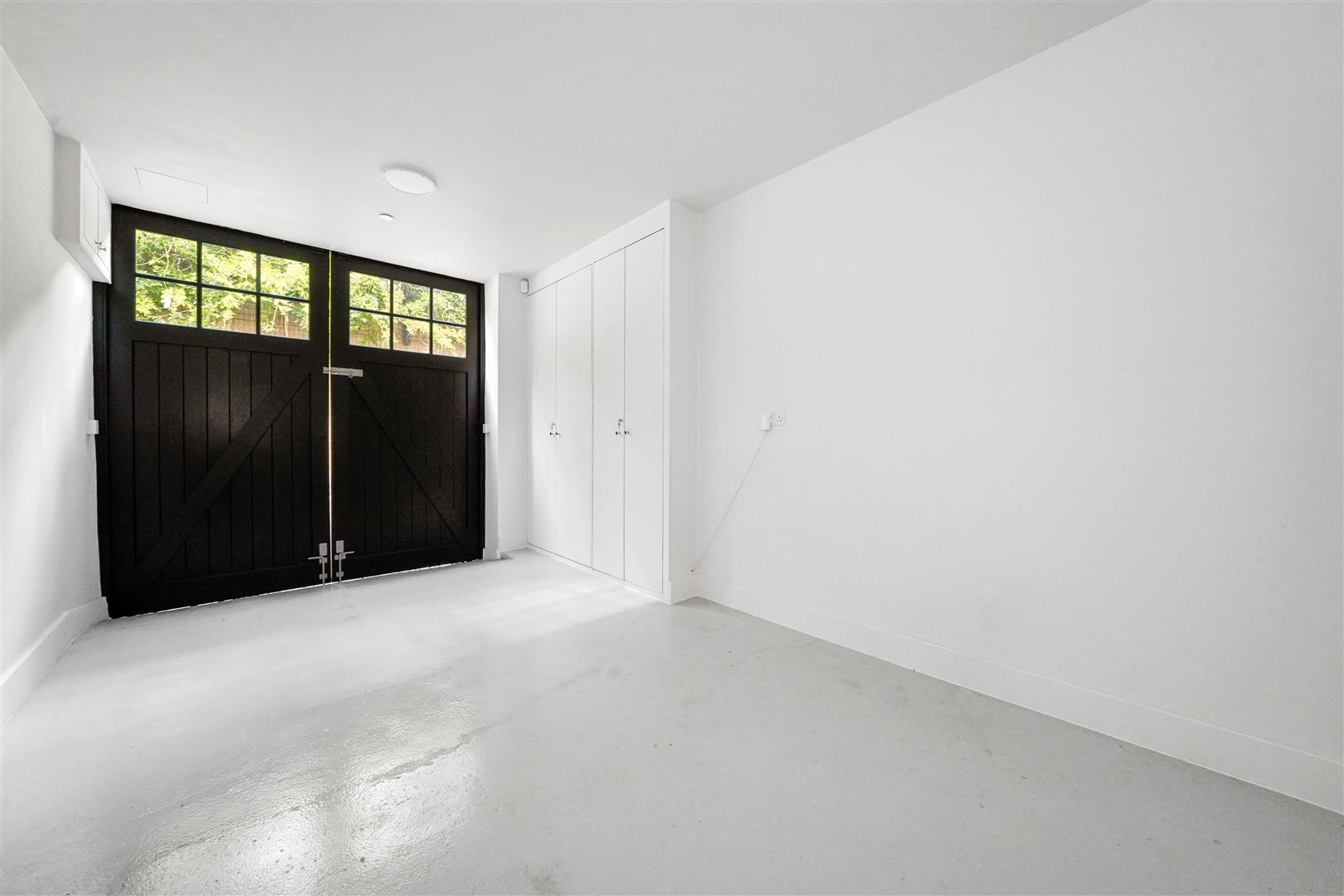 6 bed flat for sale in Princes Gate Mews, London  - Property Image 71