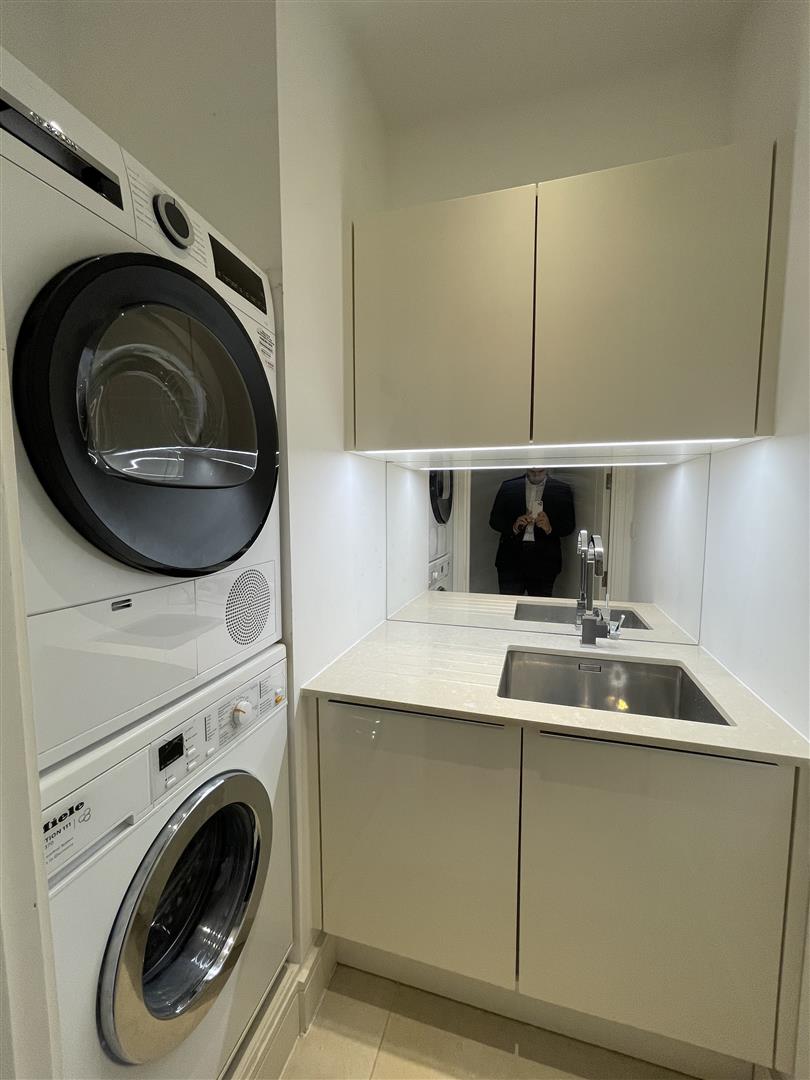 4 bed house to rent in Rainsborough Square, London 23