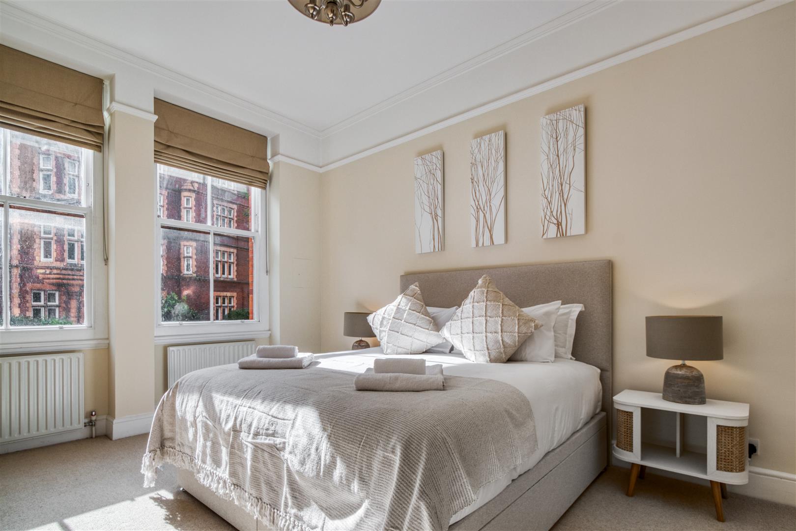 4 bed flat to rent in Kensington Court, London  - Property Image 27