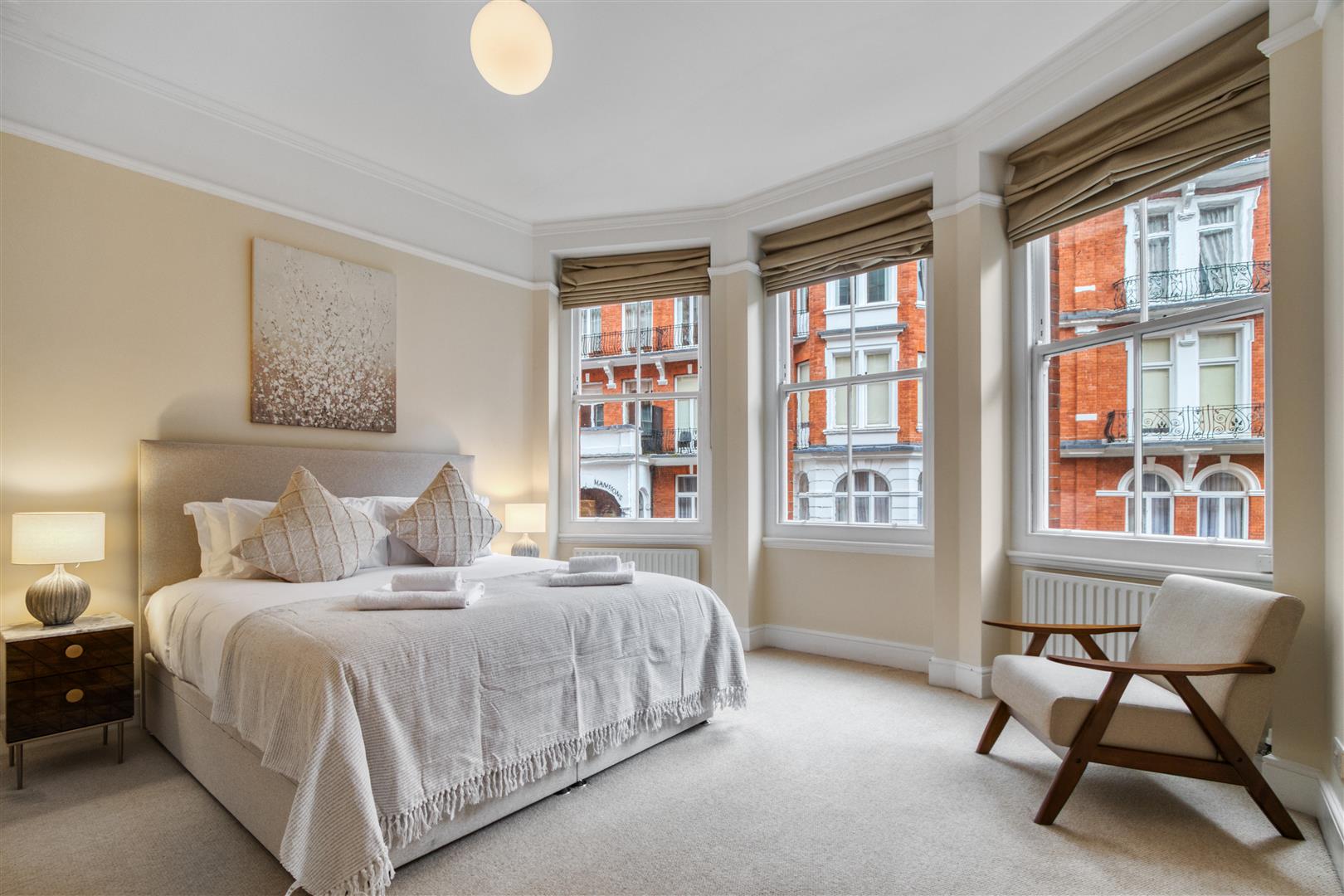 4 bed flat to rent in Kensington Court, London 58