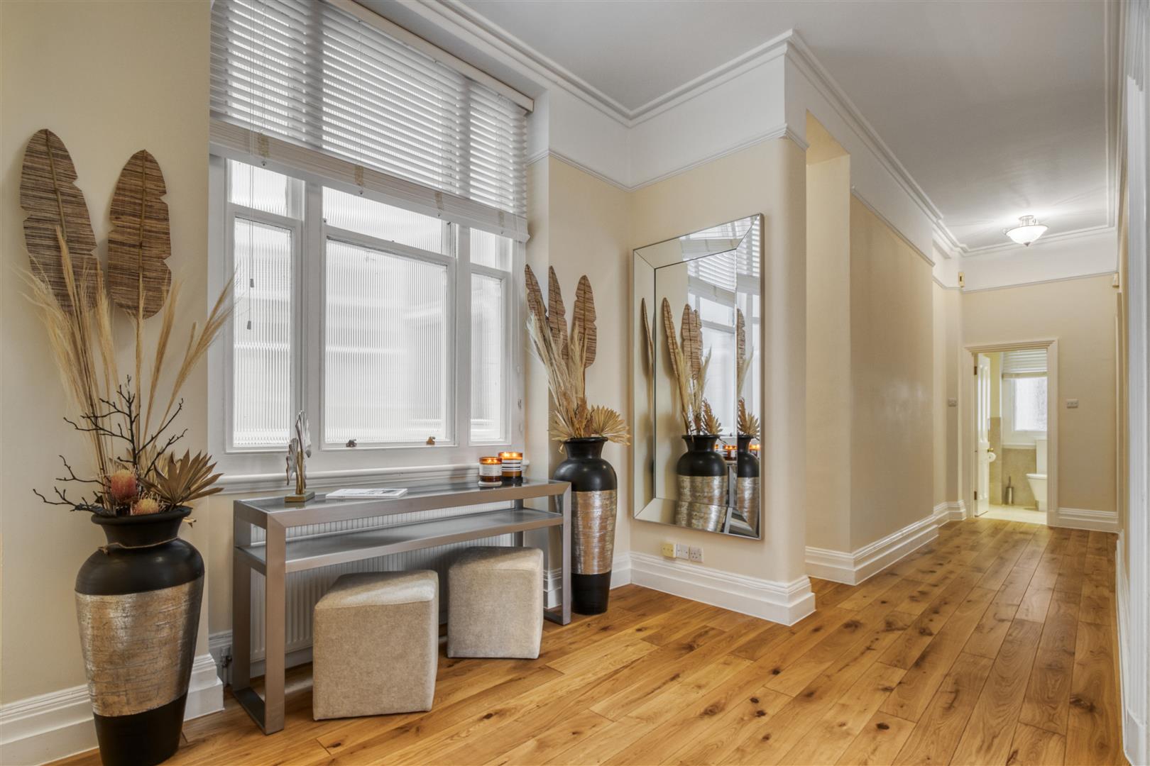 4 bed flat to rent in Kensington Court, London  - Property Image 50