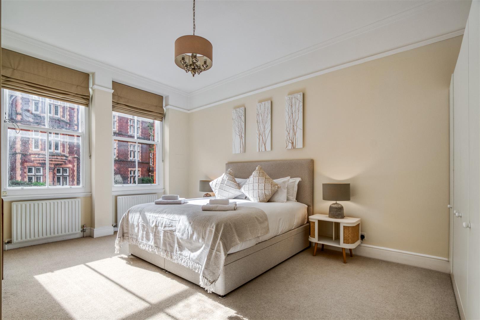 4 bed flat to rent in Kensington Court, London 23