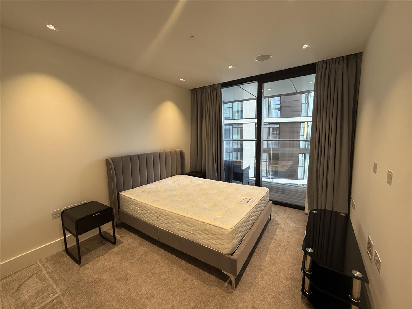 3 bed apartment to rent in Merchant Square, London 7