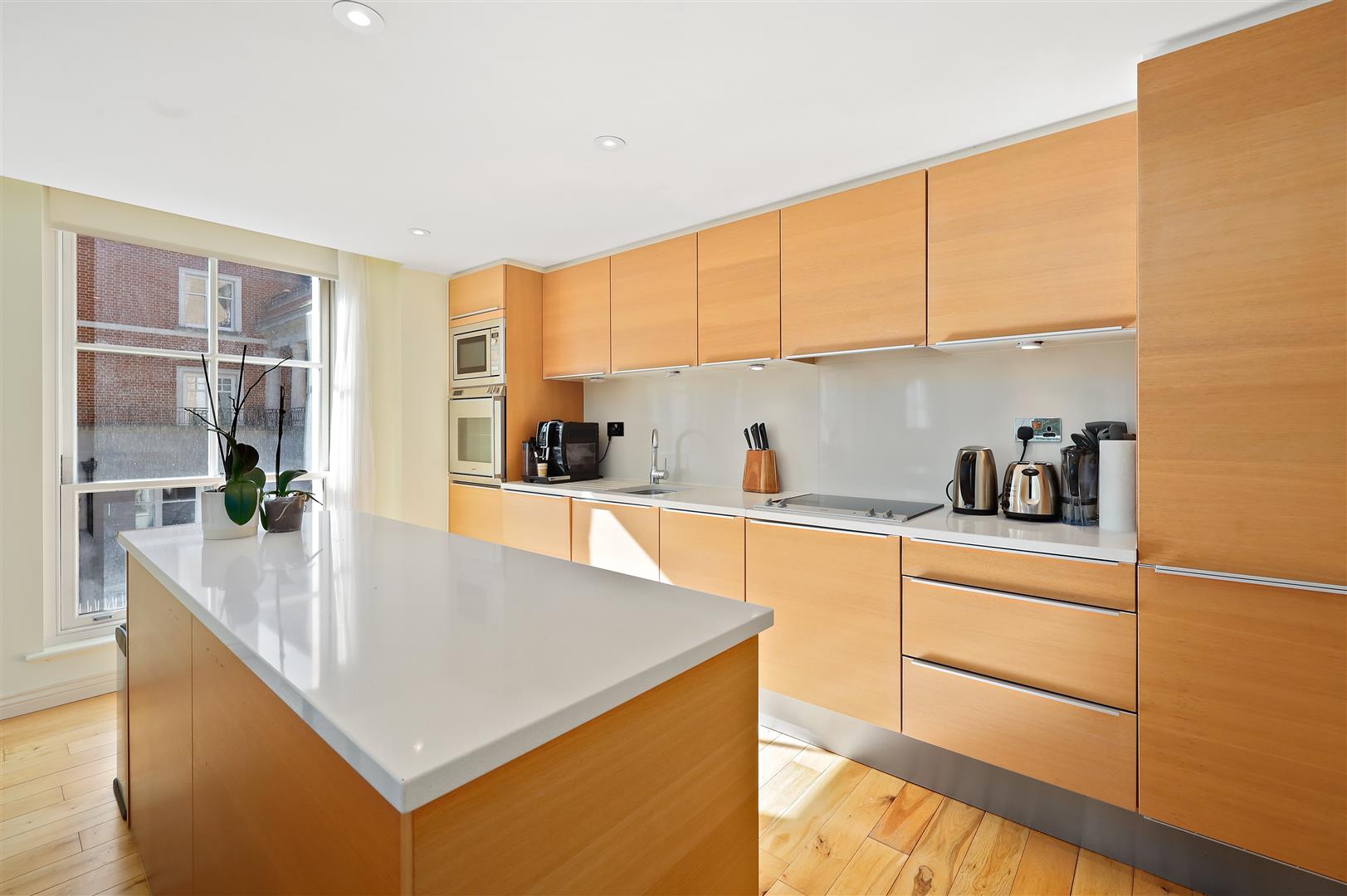 3 bed flat for sale in Vincent Square, London  - Property Image 16