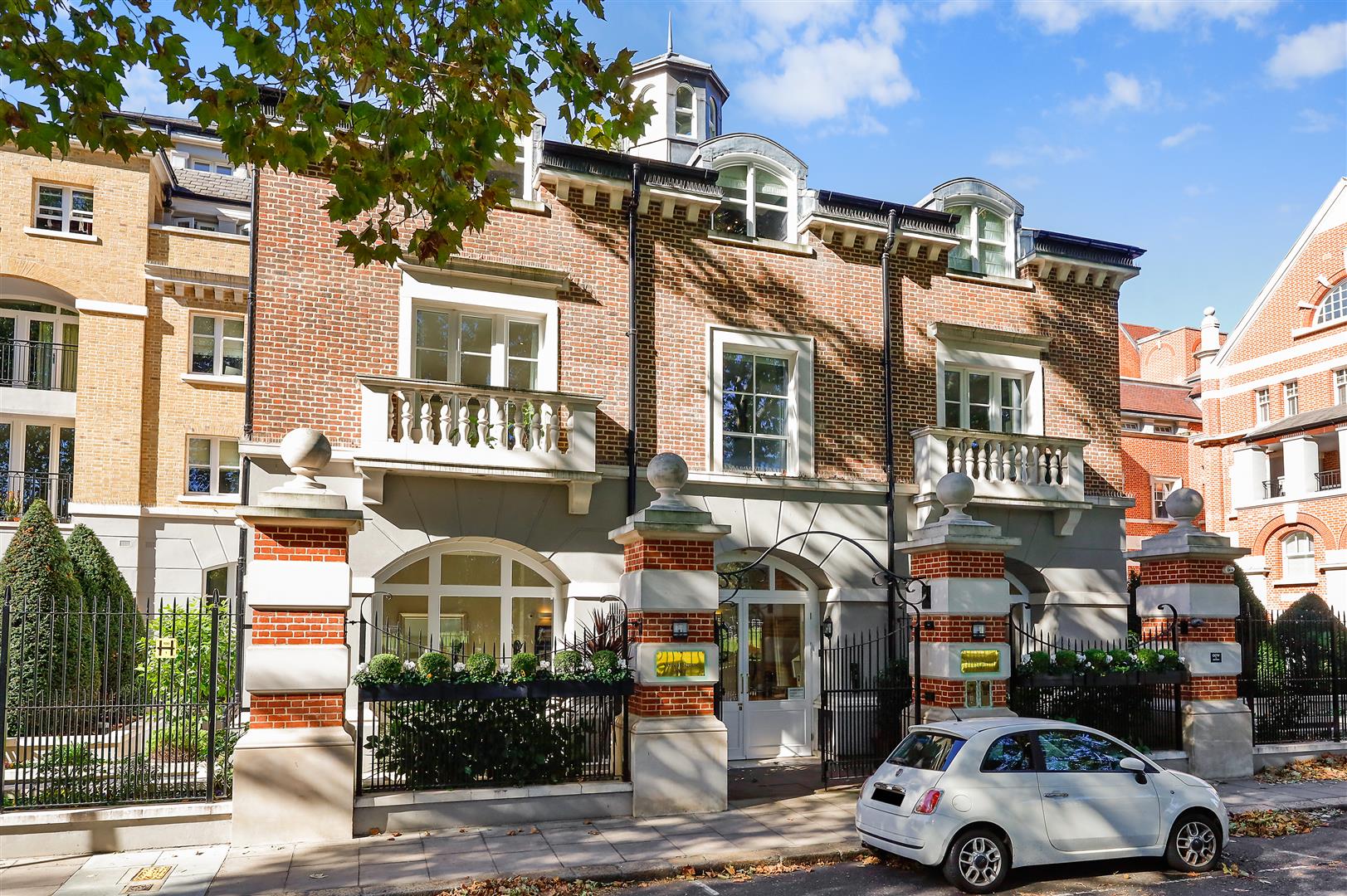 3 bed flat for sale in Vincent Square, London 27