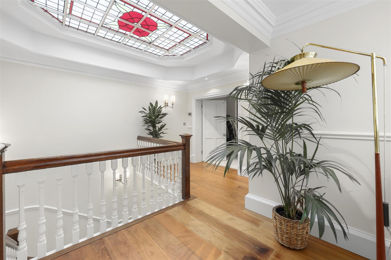 4 bed apartment to rent in Mount Street, London 18