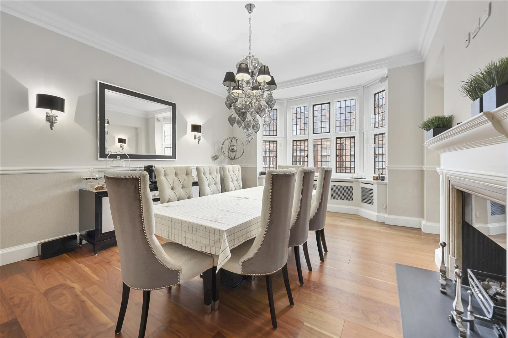 4 bed apartment to rent in Mount Street, London  - Property Image 13