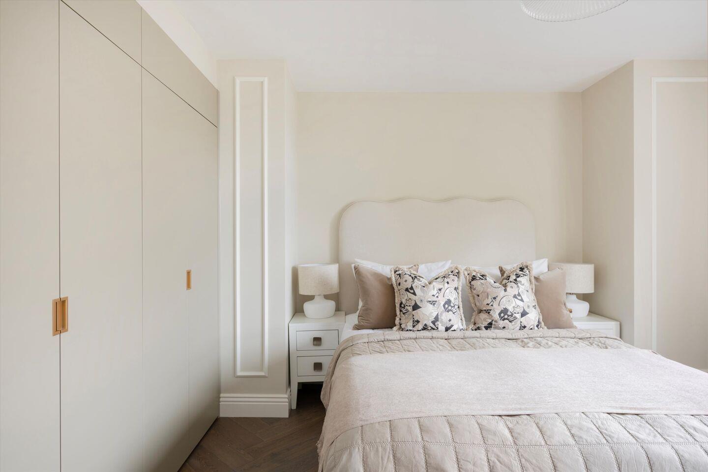 2 bed house to rent in The Water Gardens, London  - Property Image 17