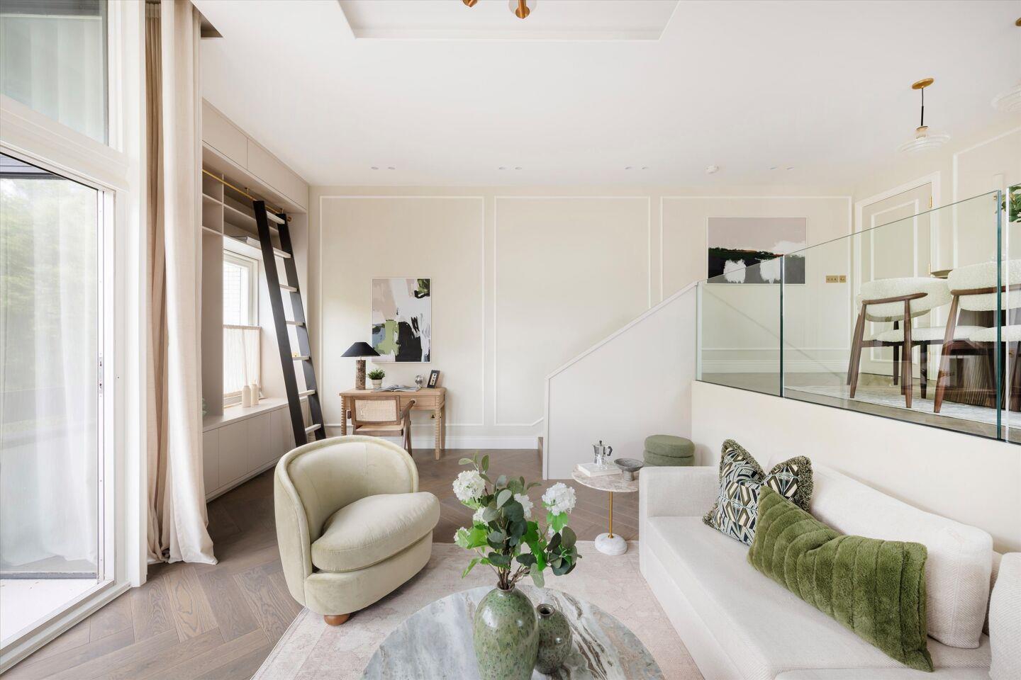 2 bed house to rent in The Water Gardens, London 14