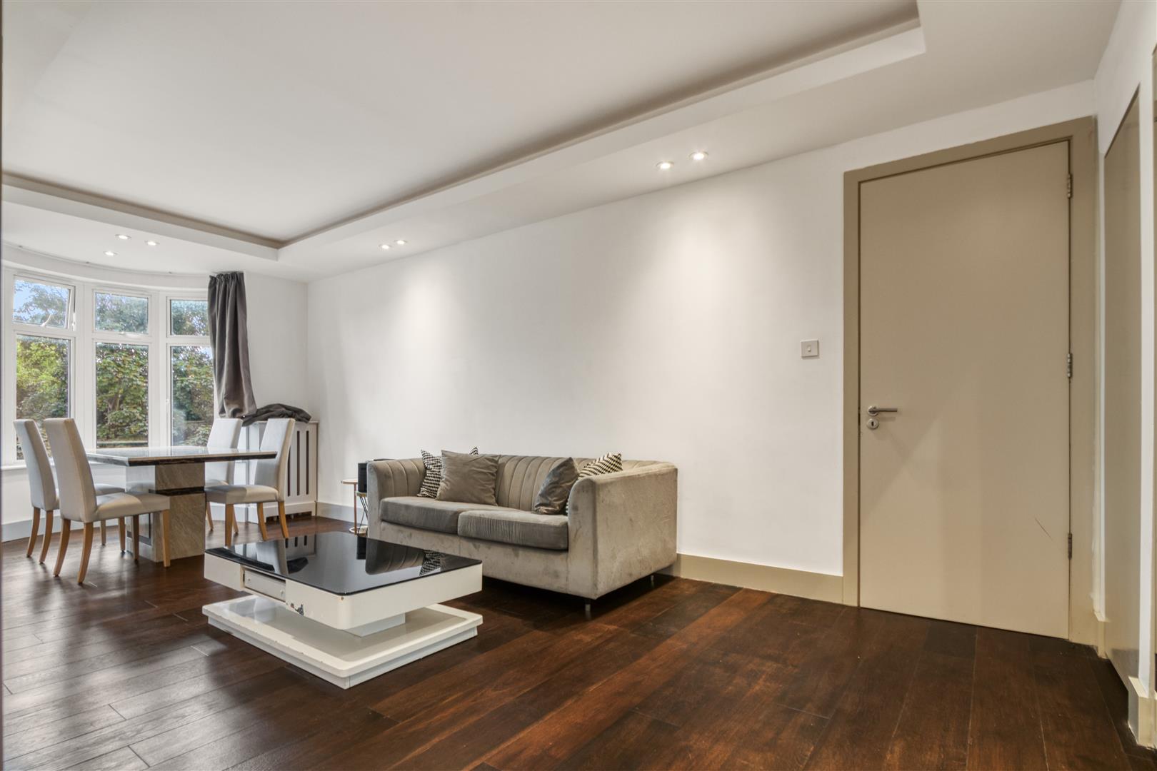2 bed house to rent in Hall Road, London  - Property Image 5
