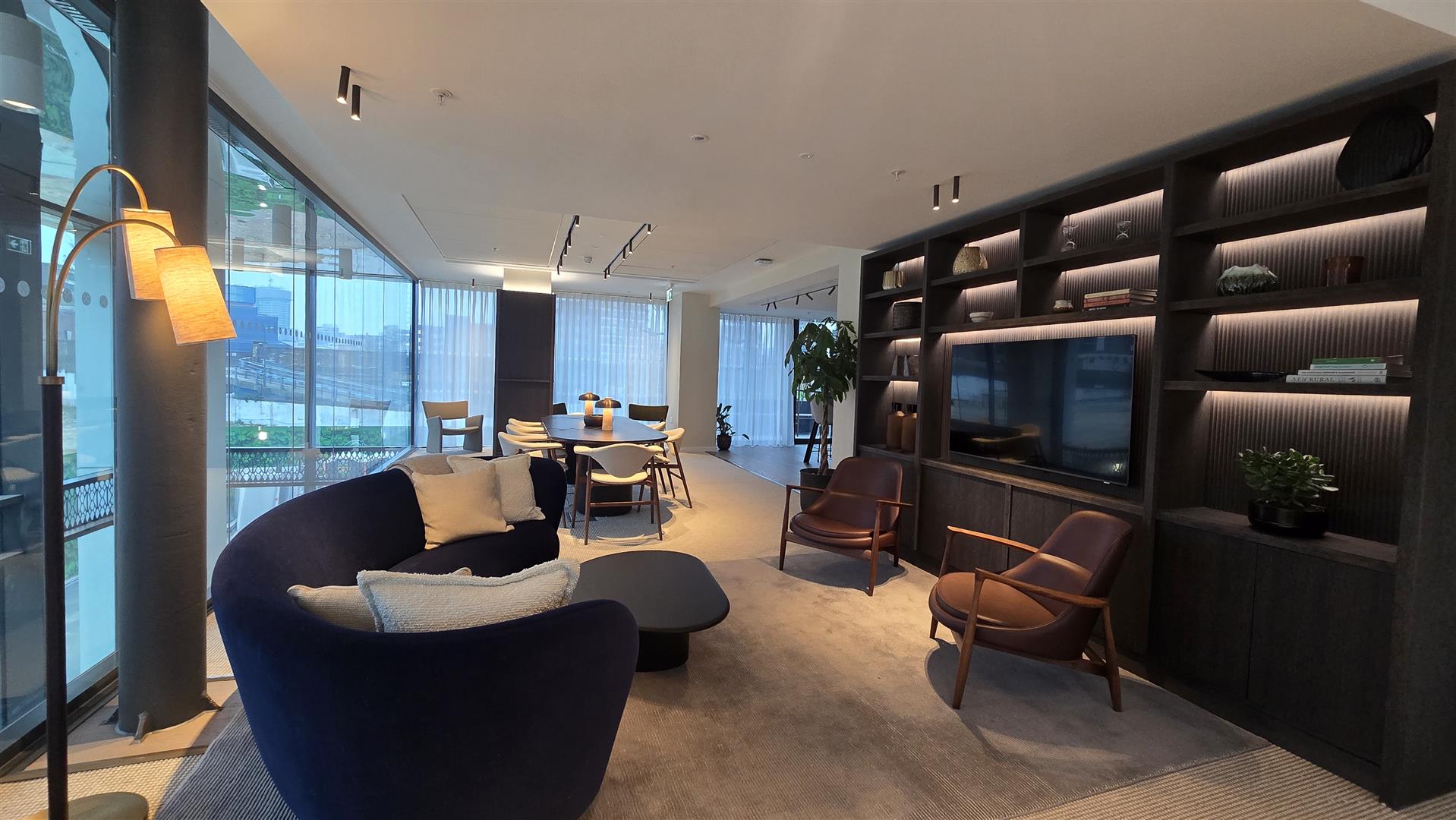 2 bed flat to rent in Alba Square, London 24