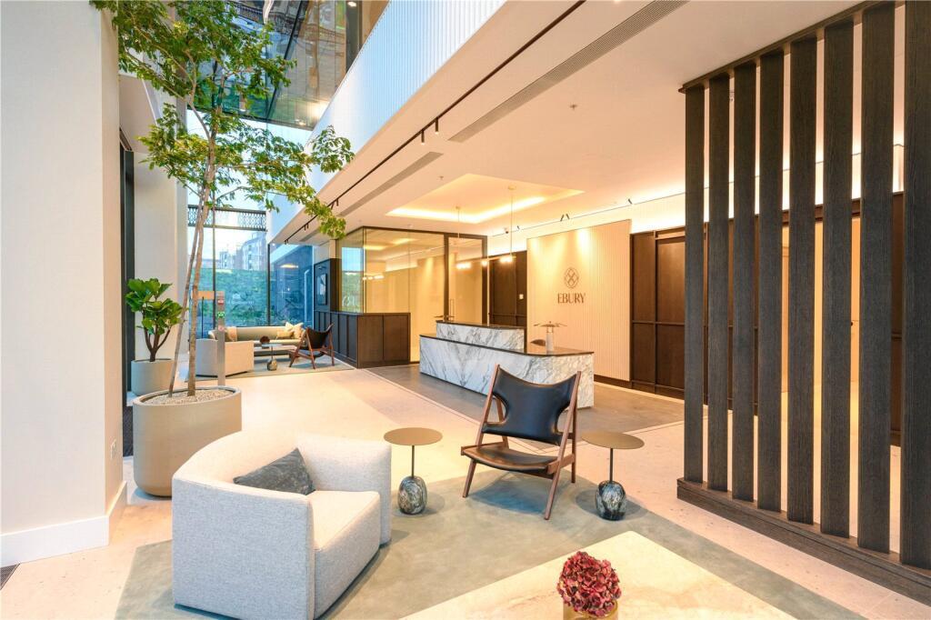 2 bed flat to rent in Alba Square, London  - Property Image 19