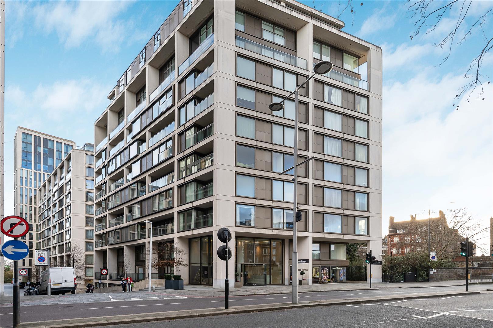 2 bed house to rent in Kensington High Street, London 28