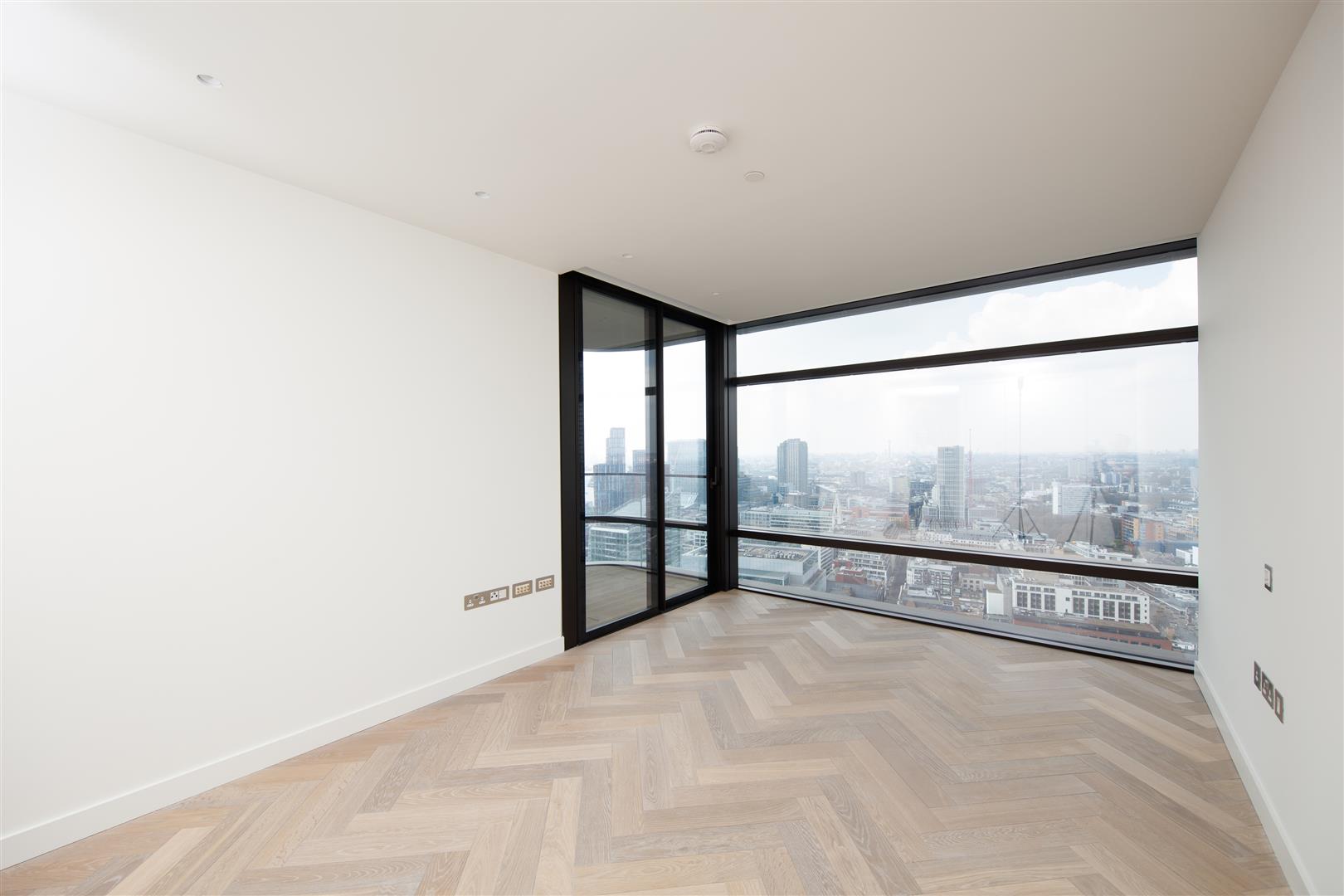 3 bed apartment for sale in Principal Place  - Property Image 10