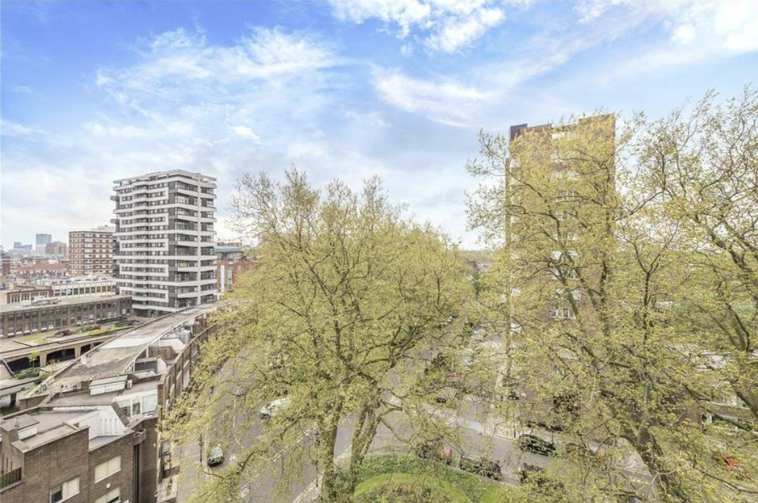 1 bed apartment for sale in Quadrangle Tower, London  - Property Image 13