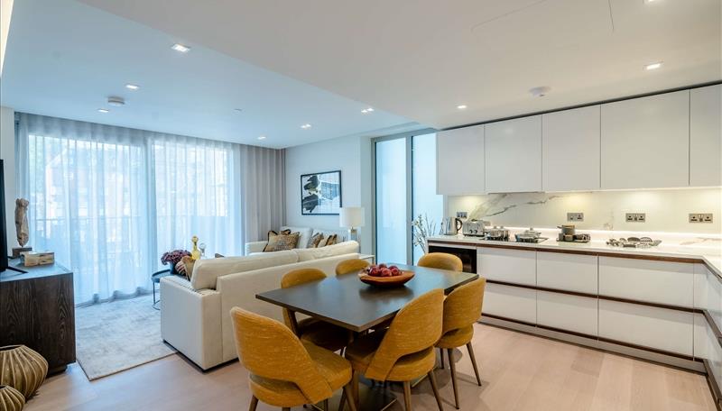 2 bed apartment to rent in Edgware Road, London, W2 1