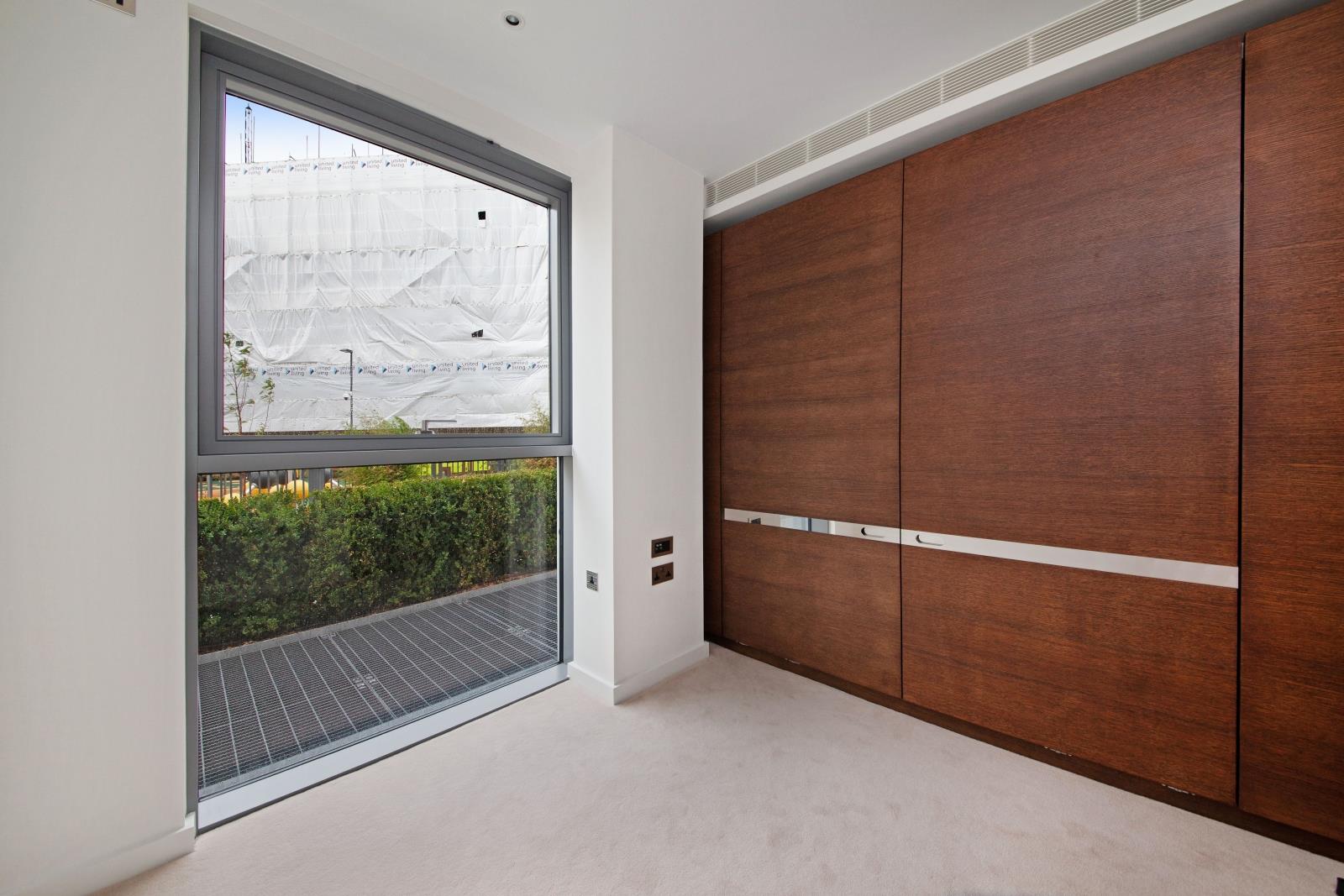 2 bed apartment for sale in Waterfront Drive, London  - Property Image 8