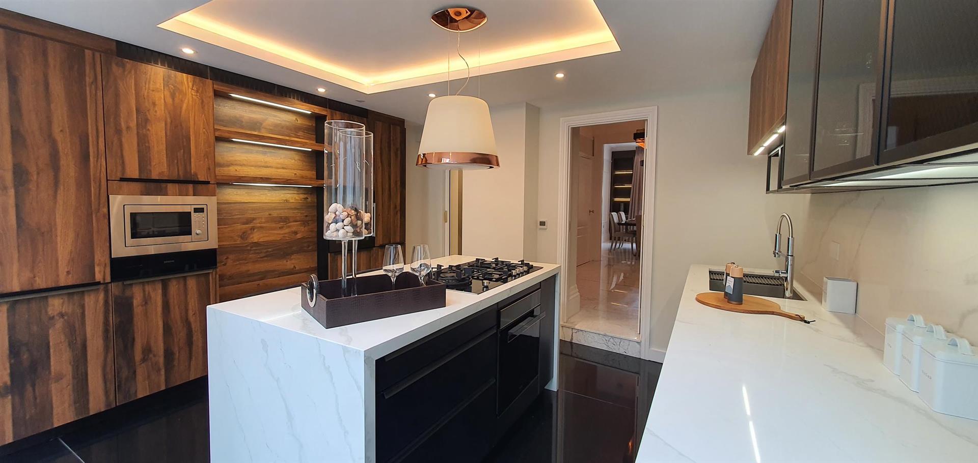 3 bed terraced house to rent in Albion Street, London 23