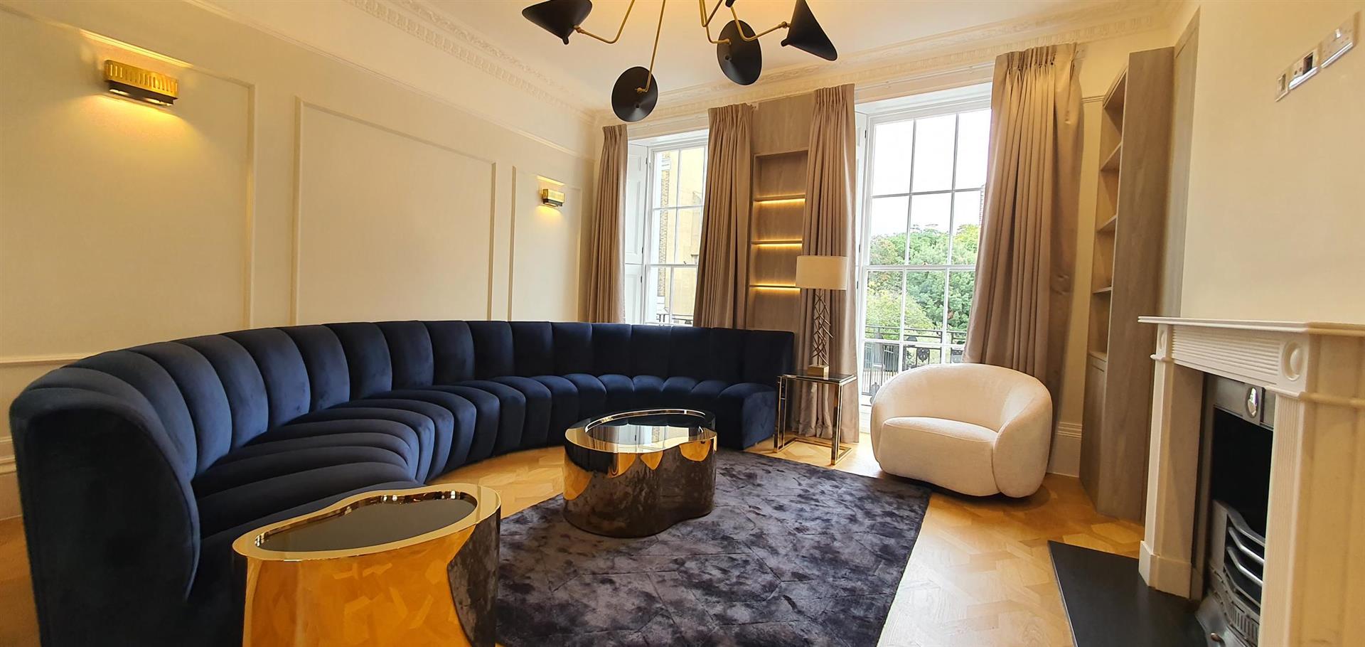 3 bed terraced house to rent in Albion Street, London 1