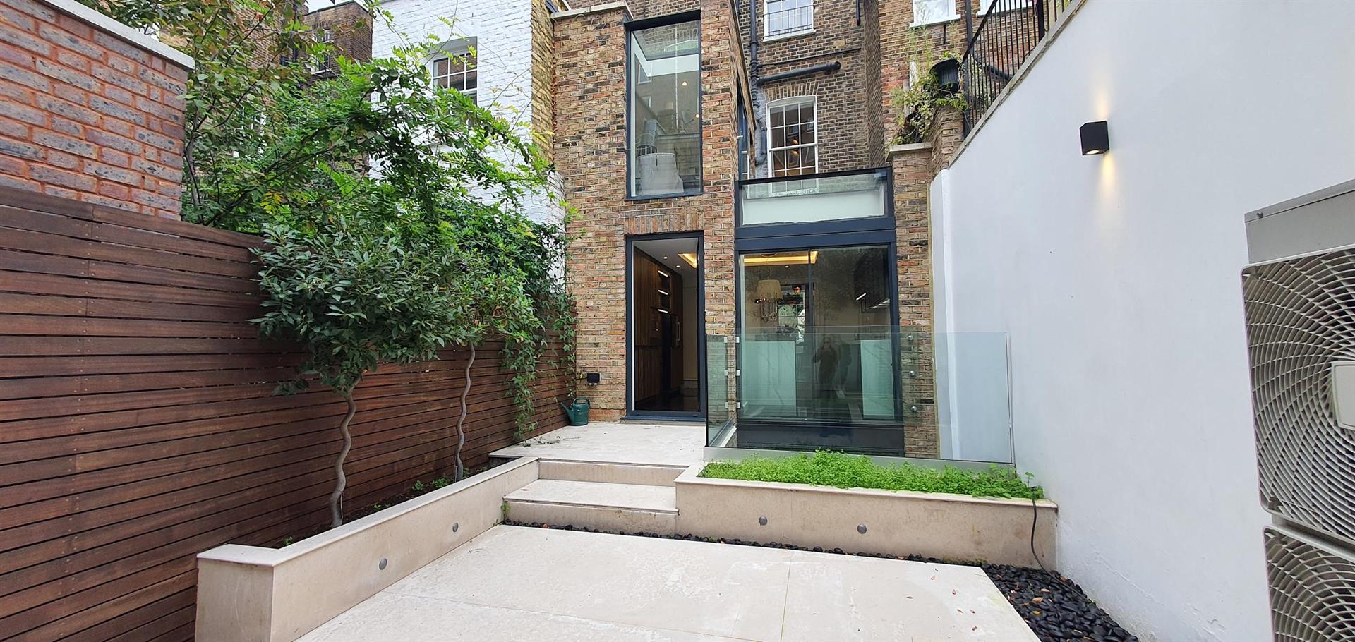 3 bed terraced house to rent in Albion Street, London  - Property Image 19