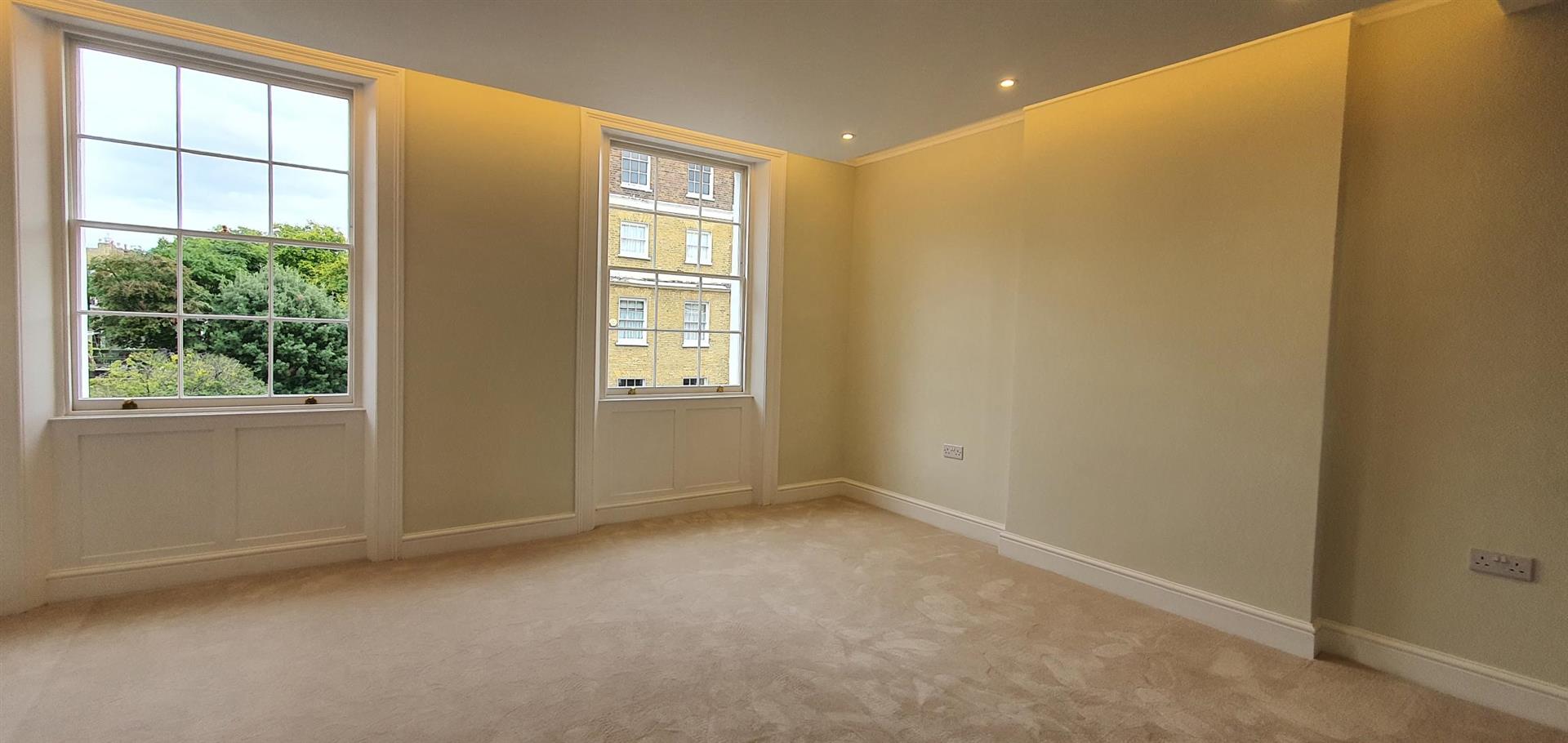 3 bed terraced house to rent in Albion Street, London  - Property Image 7