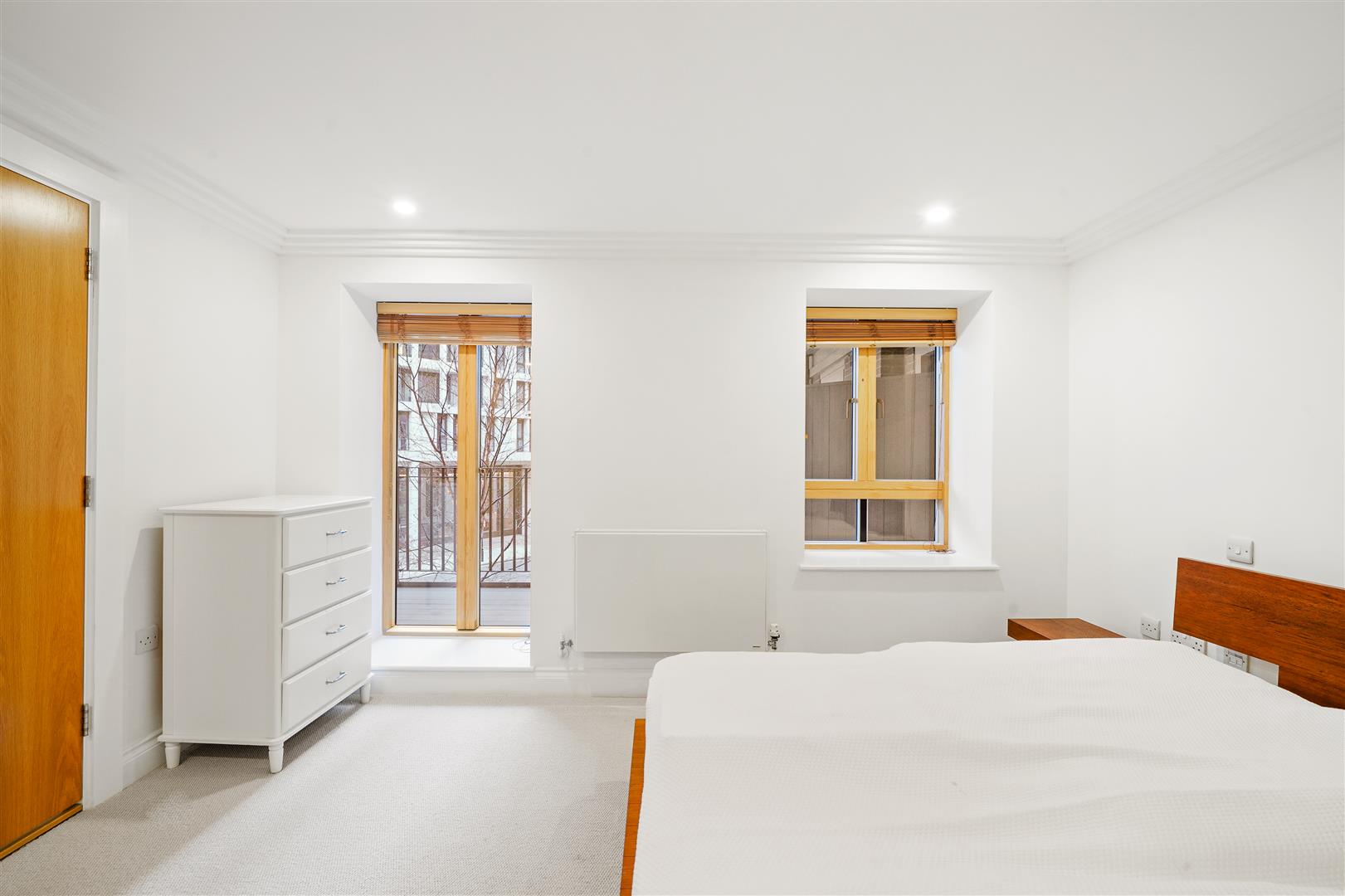 3 bed apartment for sale in Dean Ryle Street, London  - Property Image 10