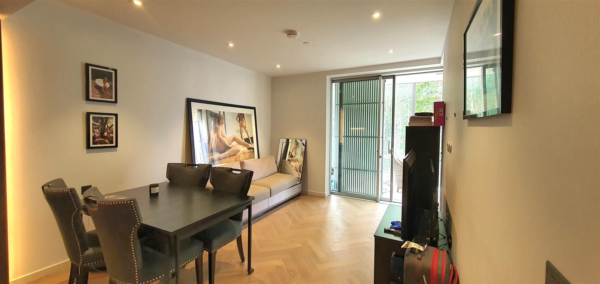 1 bed apartment for sale in Circus Road West, London  - Property Image 7