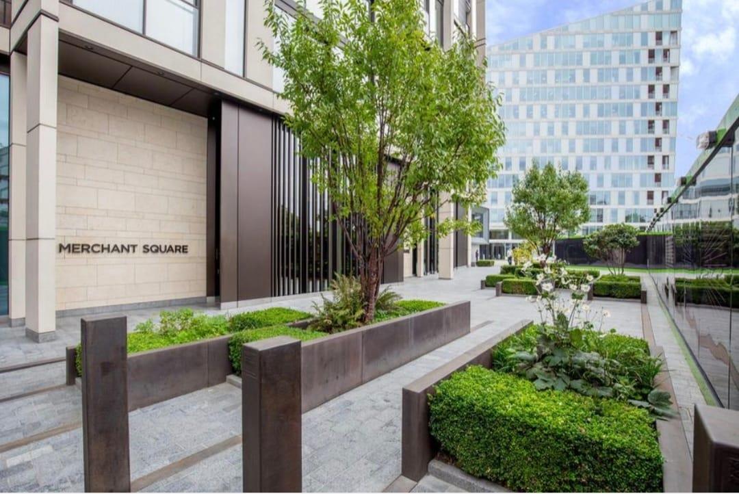 2 bed apartment for sale in Merchant Square, London - Property Image 1