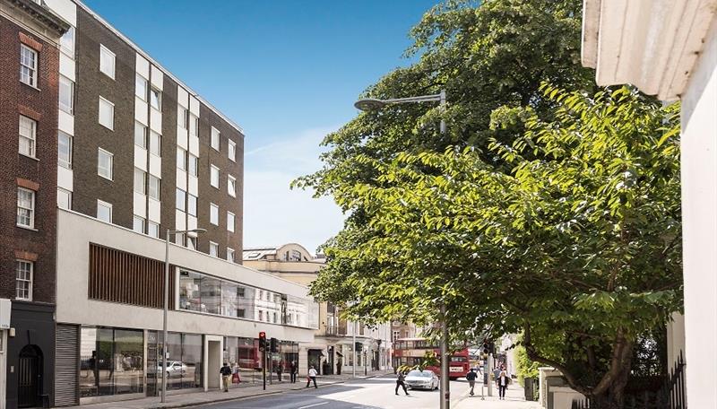 2 bed apartment to rent in Fulham Road, London  - Property Image 10