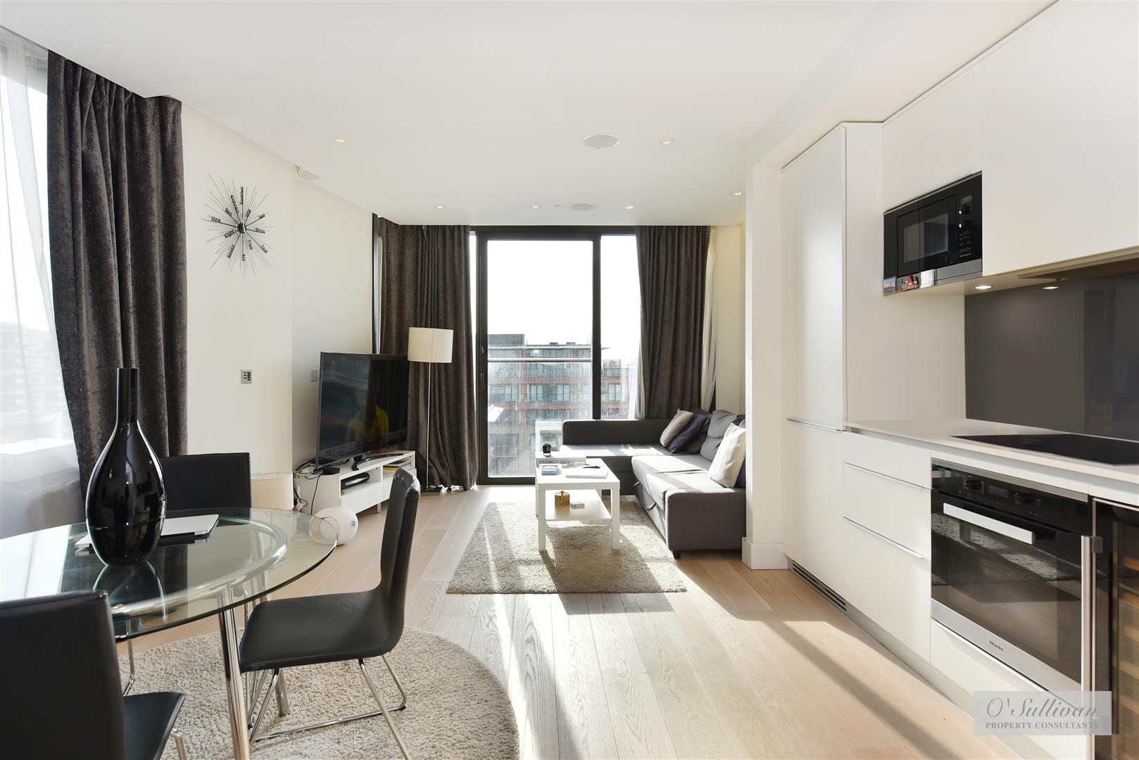 1 bed apartment for sale in Merchant Square, London 6