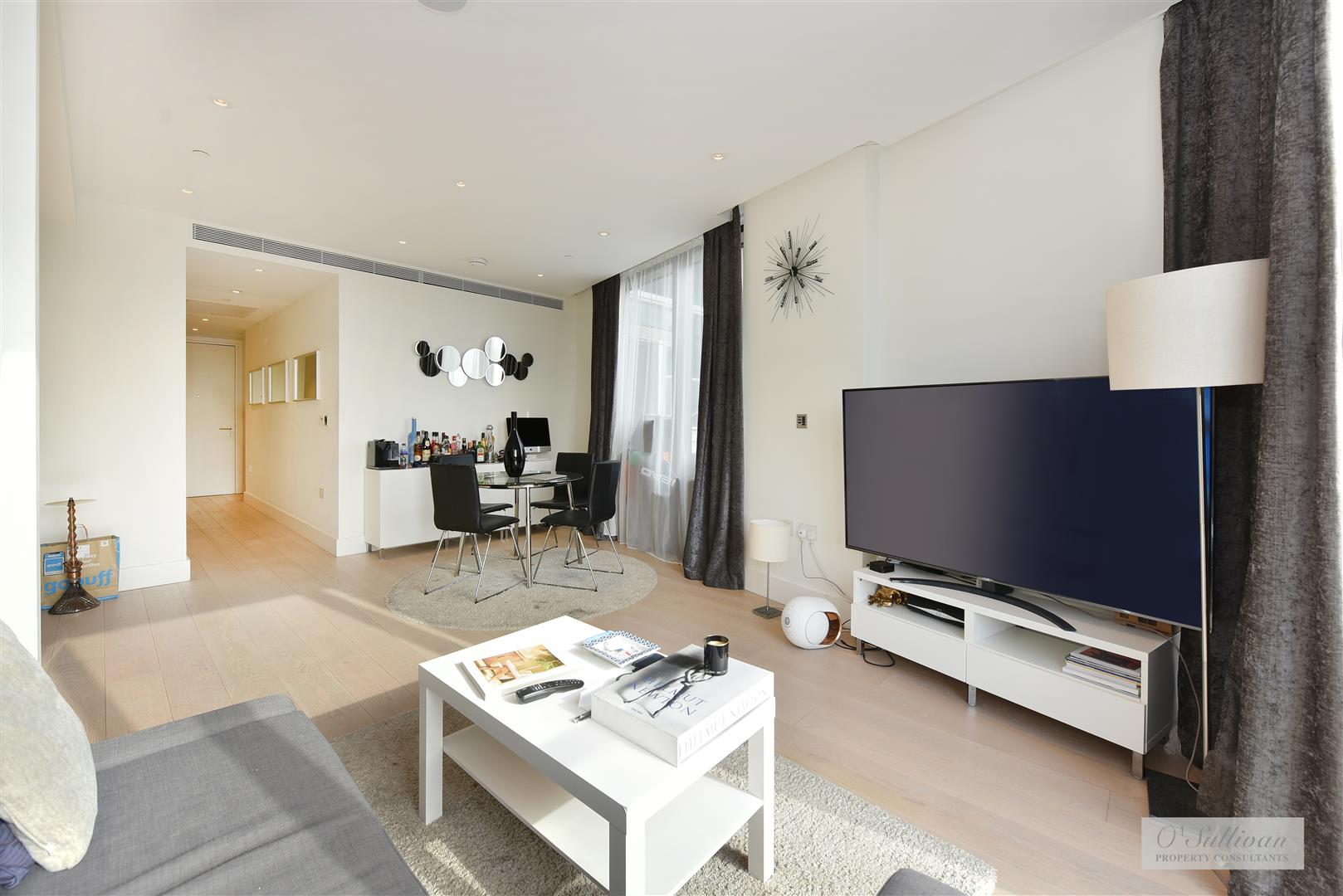 1 bed apartment for sale in Merchant Square, London 1
