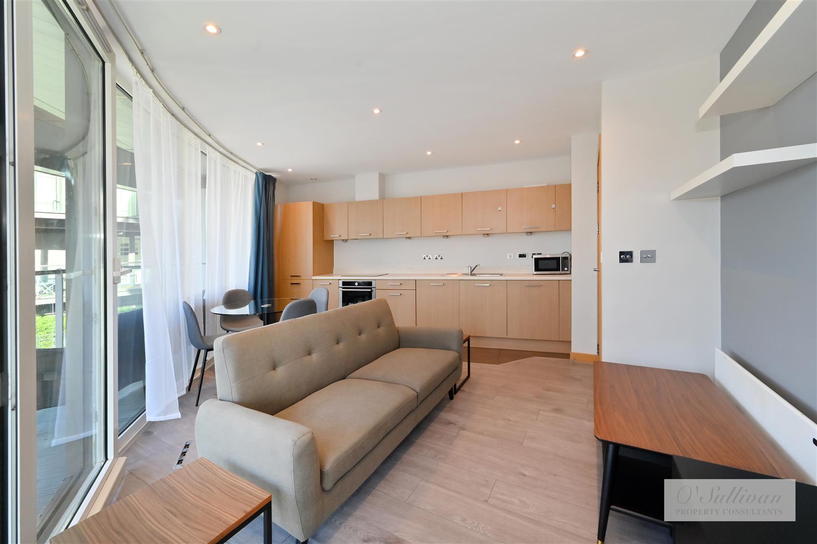 1 bed apartment to rent in Queenstown Road, London  - Property Image 8