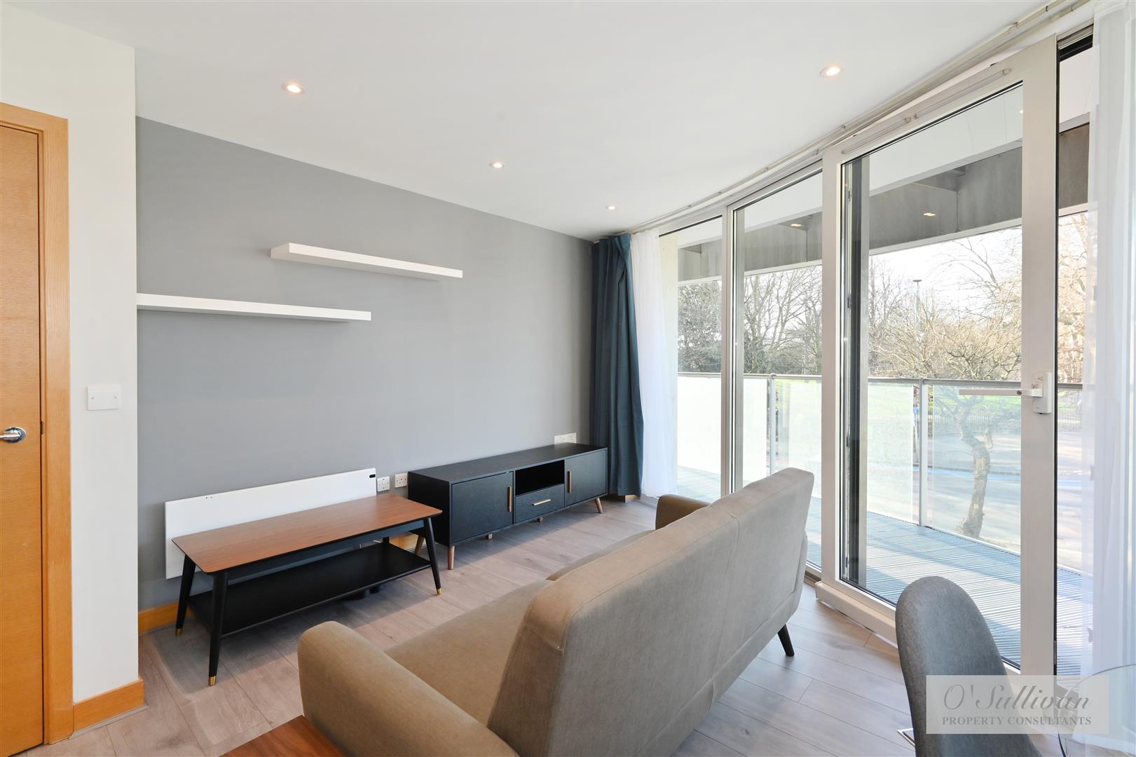 1 bed apartment to rent in Queenstown Road, London  - Property Image 9