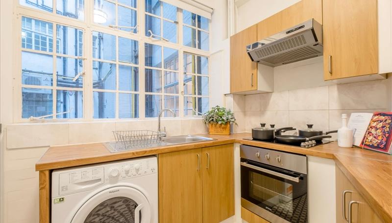 2 bed apartment to rent in Park Road, London  - Property Image 6