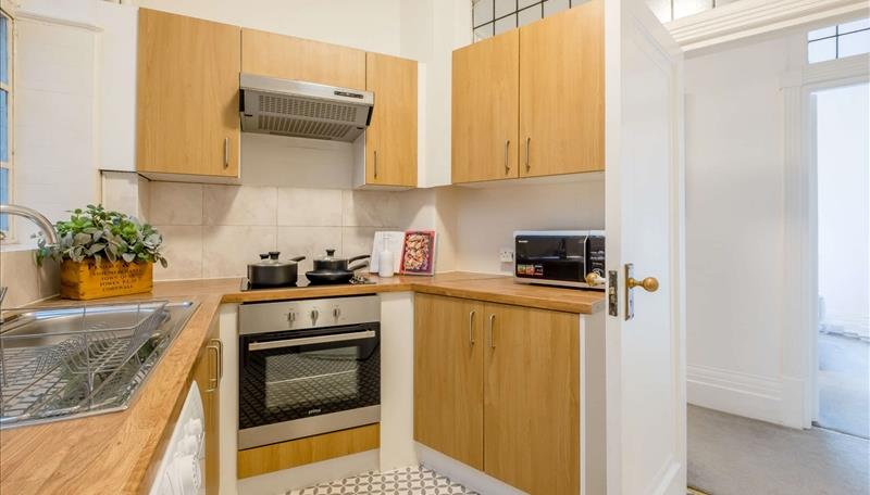 2 bed apartment to rent in Park Road, London  - Property Image 5