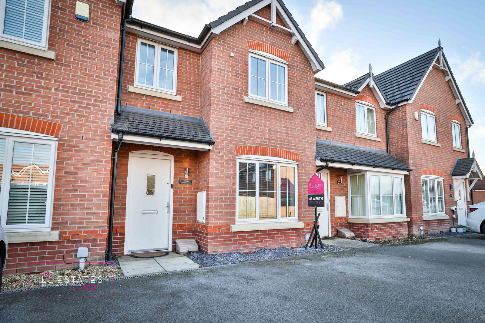 3 bed terraced house for sale in Ffordd Rowley-Conwy, Rhyl  - Property Image 1