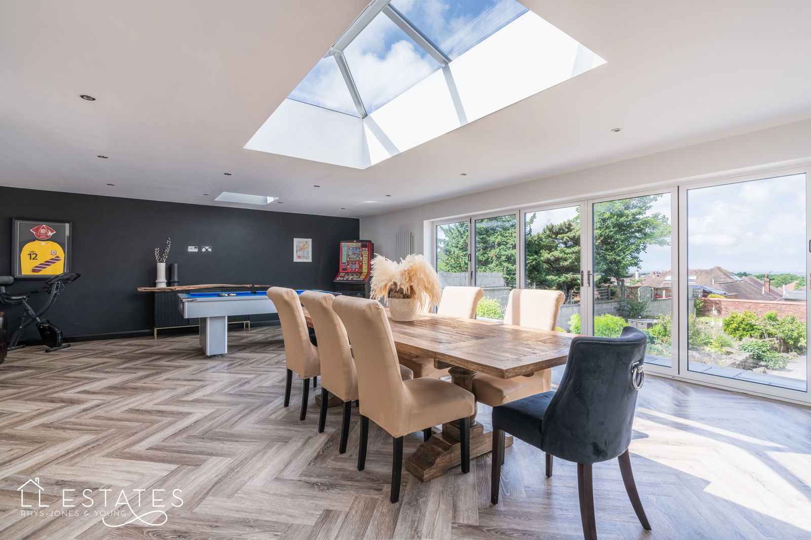 4 bed detached house for sale in Gronant Road, Prestatyn  - Property Image 2