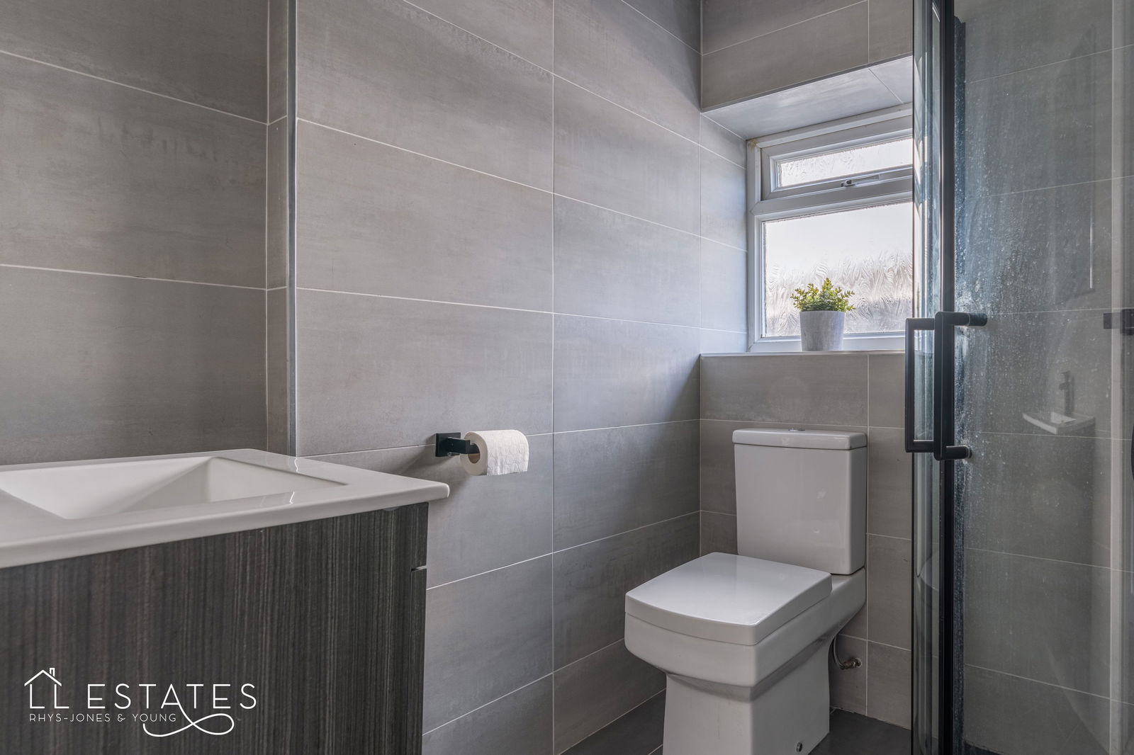 4 bed detached house for sale in Gronant Road, Prestatyn  - Property Image 9