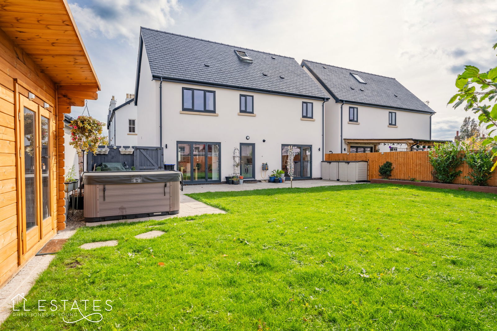 4 bed detached house for sale in Pendyffryn Road, Rhyl  - Property Image 15