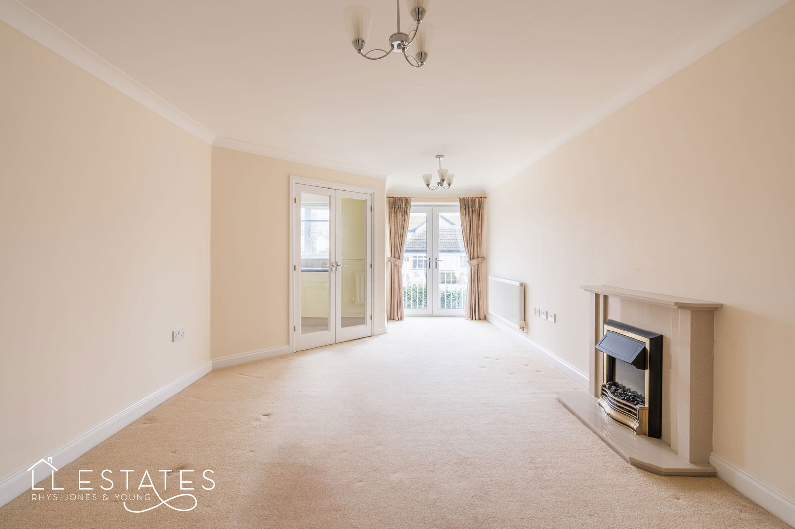 2 bed apartment for sale in Boughton Avenue, Rhyl  - Property Image 7