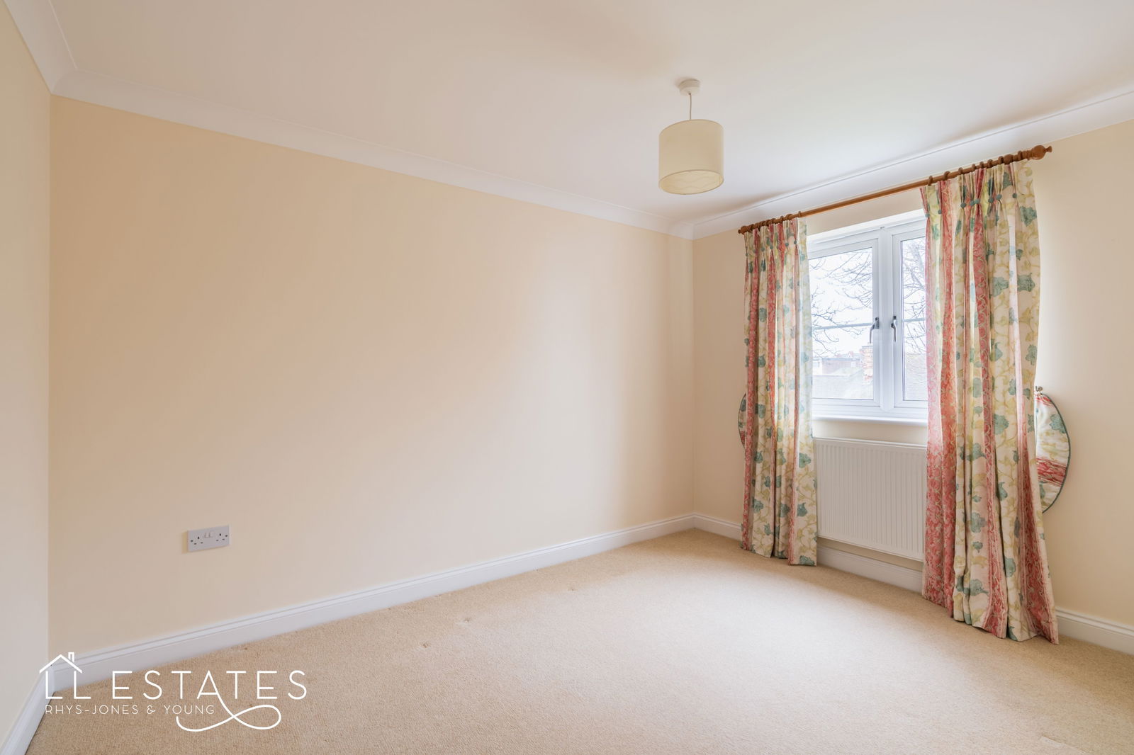 2 bed apartment for sale in Boughton Avenue, Rhyl  - Property Image 5