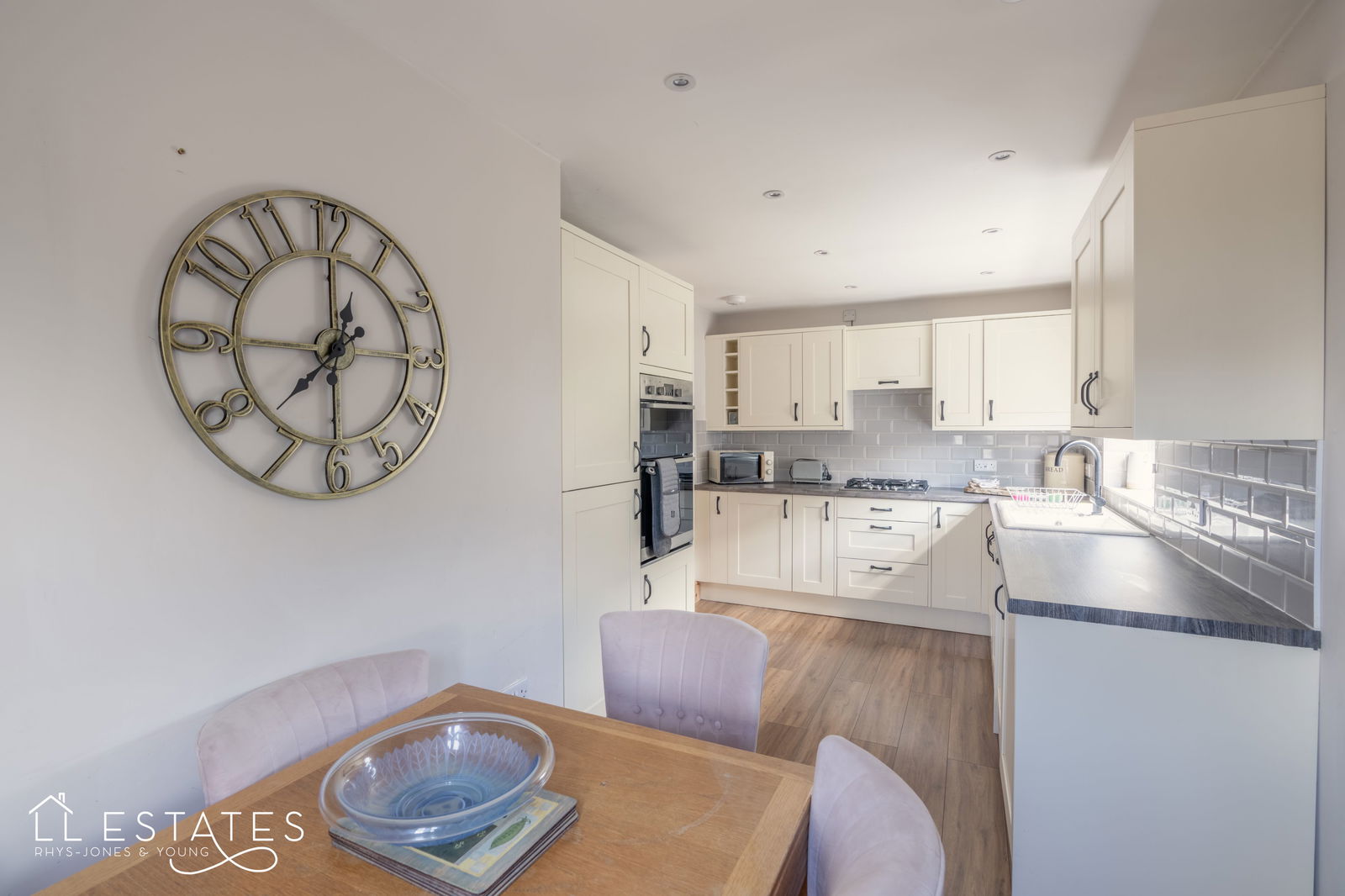 2 bed detached house for sale in Ffordd Penrhwylfa, Prestatyn  - Property Image 6