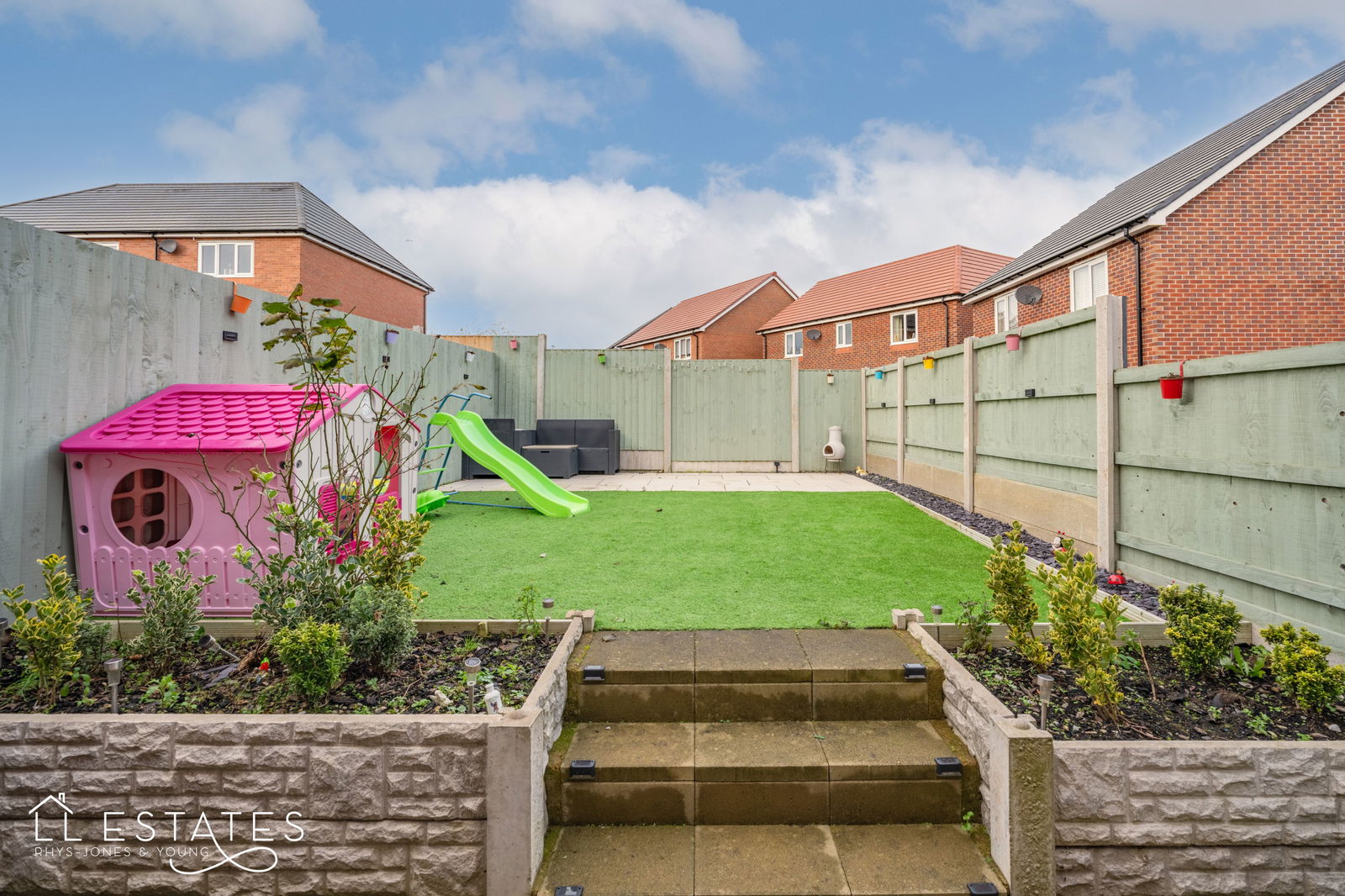 2 bed semi-detached house for sale, Rhyl  - Property Image 10