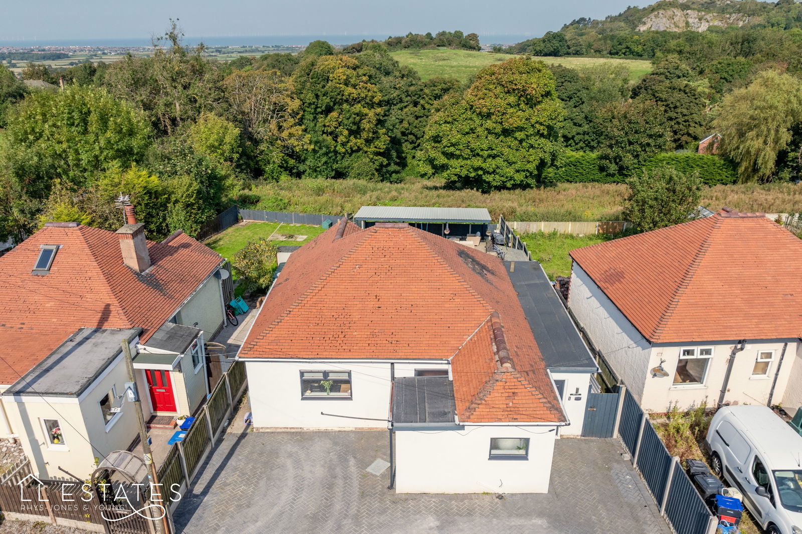 2 bed bungalow for sale in Hiraddug Park, Rhyl  - Property Image 1