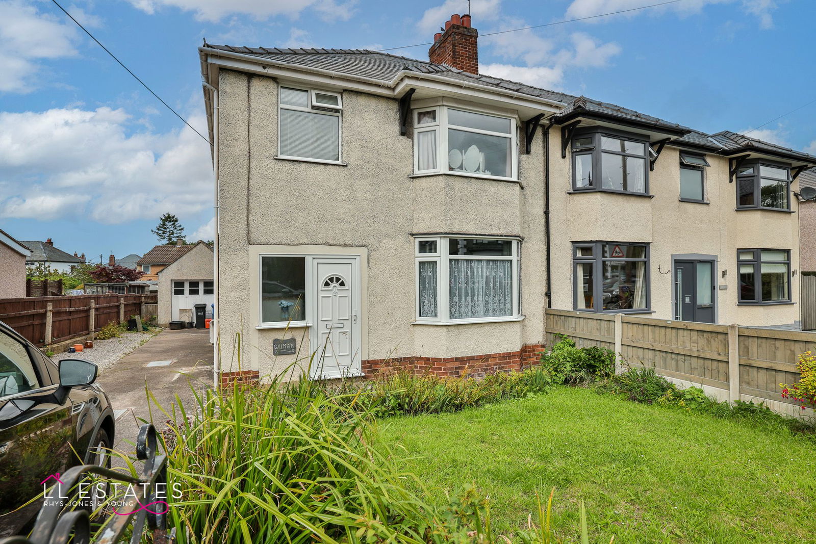 3 bed semi-detached house for sale in Bryn Gobaith, St. Asaph  - Property Image 1