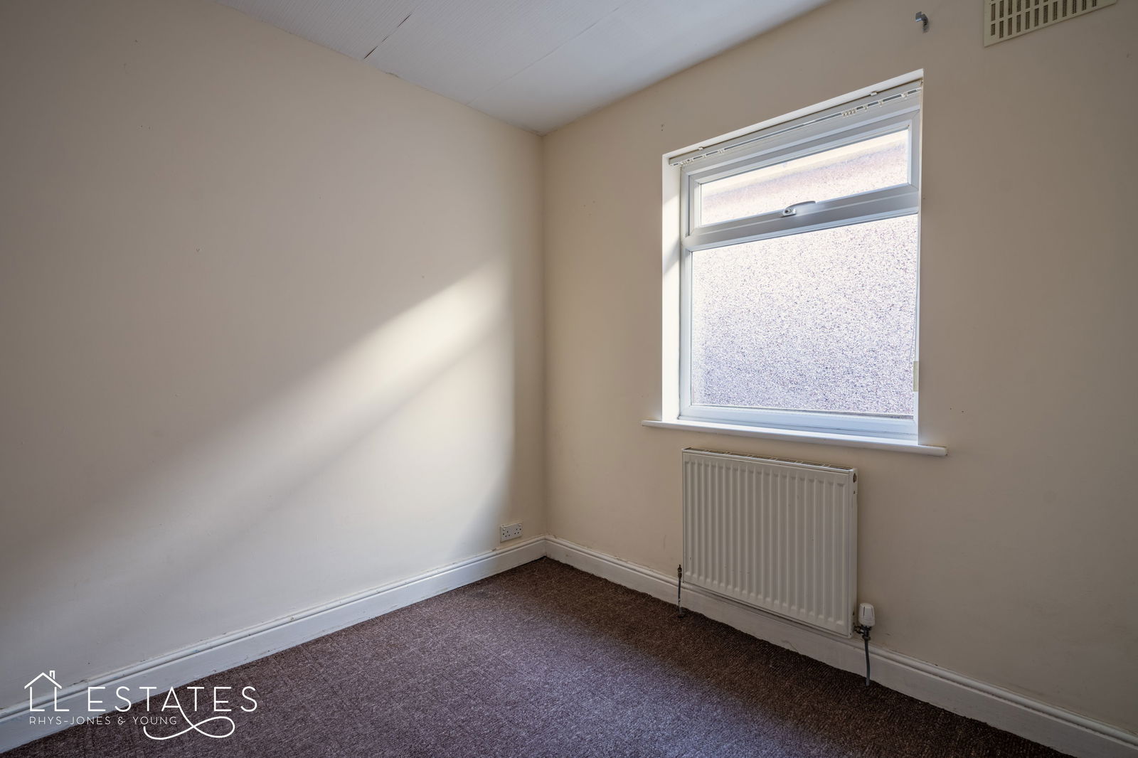 2 bed bungalow for sale in Michaels Road, Rhyl  - Property Image 7