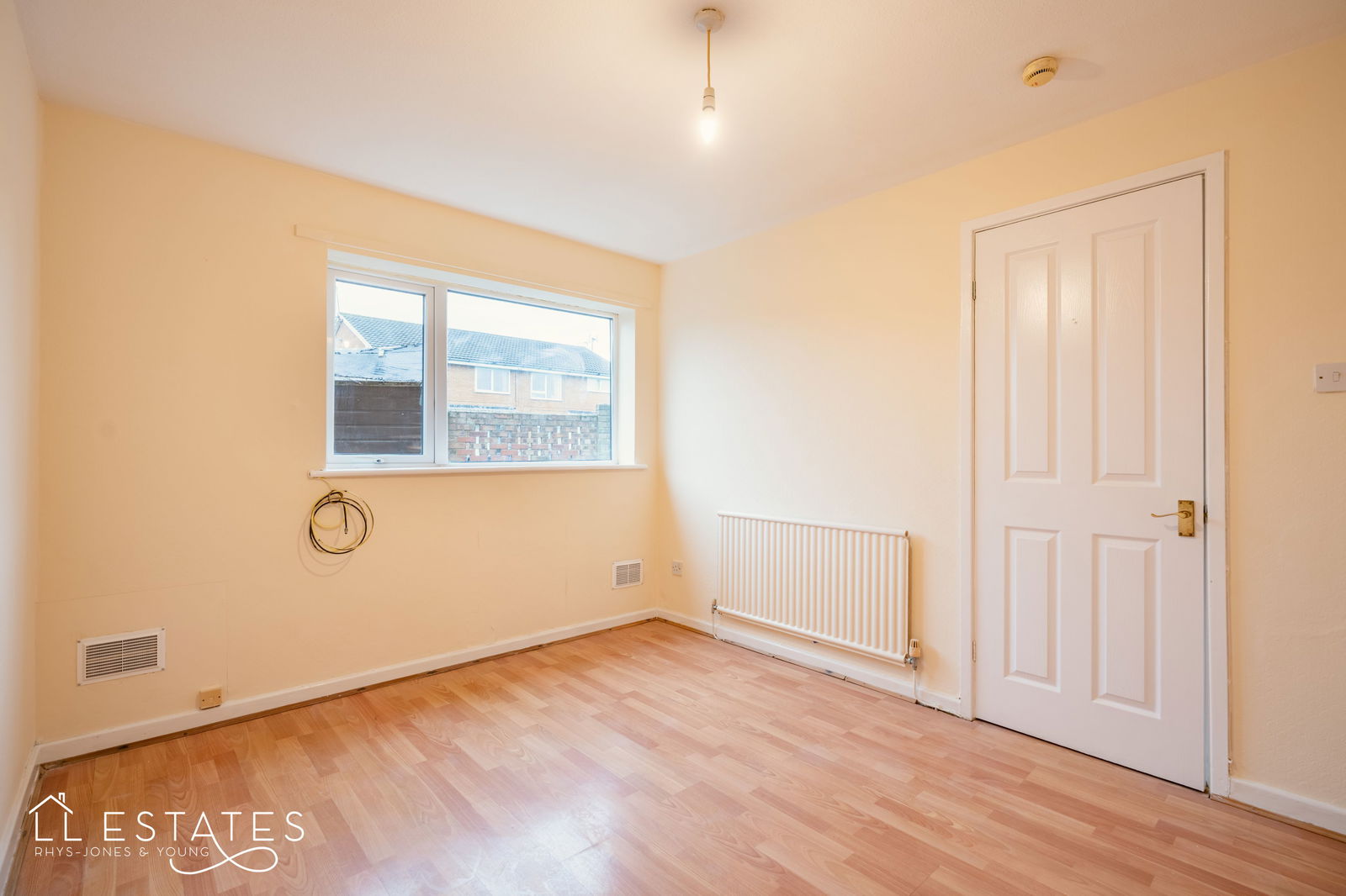 2 bed ground floor flat for sale in Ffordd Elan, Rhyl  - Property Image 3