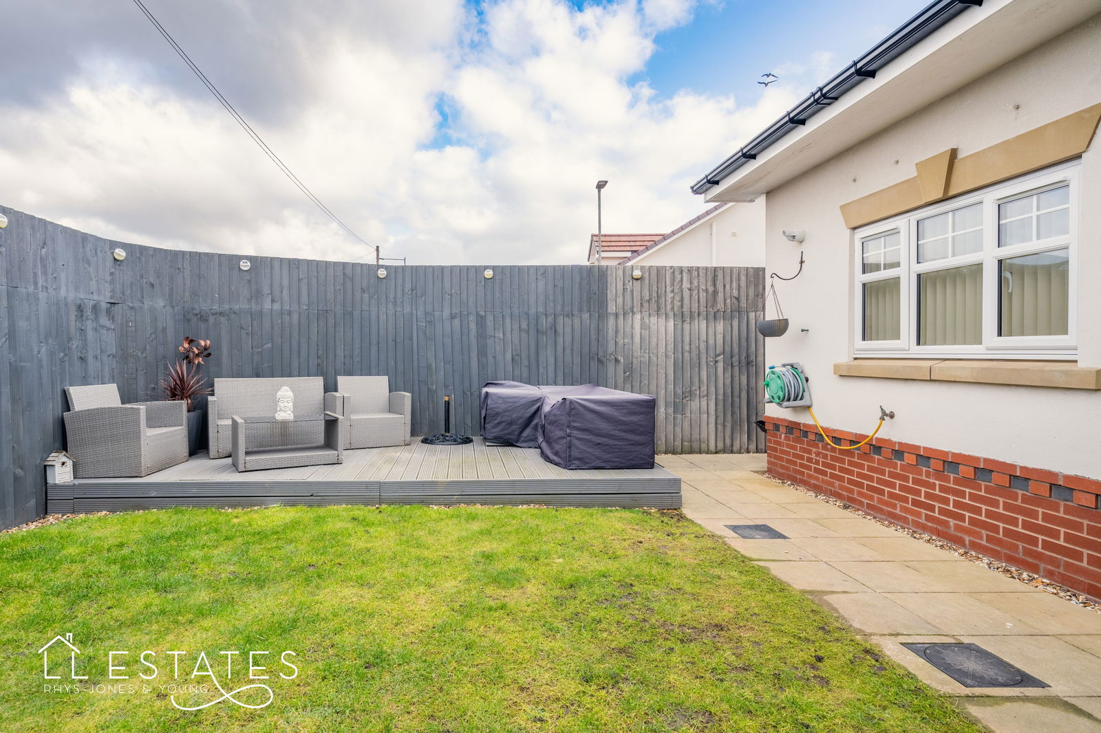 3 bed end of terrace house for sale in Rhyl Coast Road, Rhyl  - Property Image 10